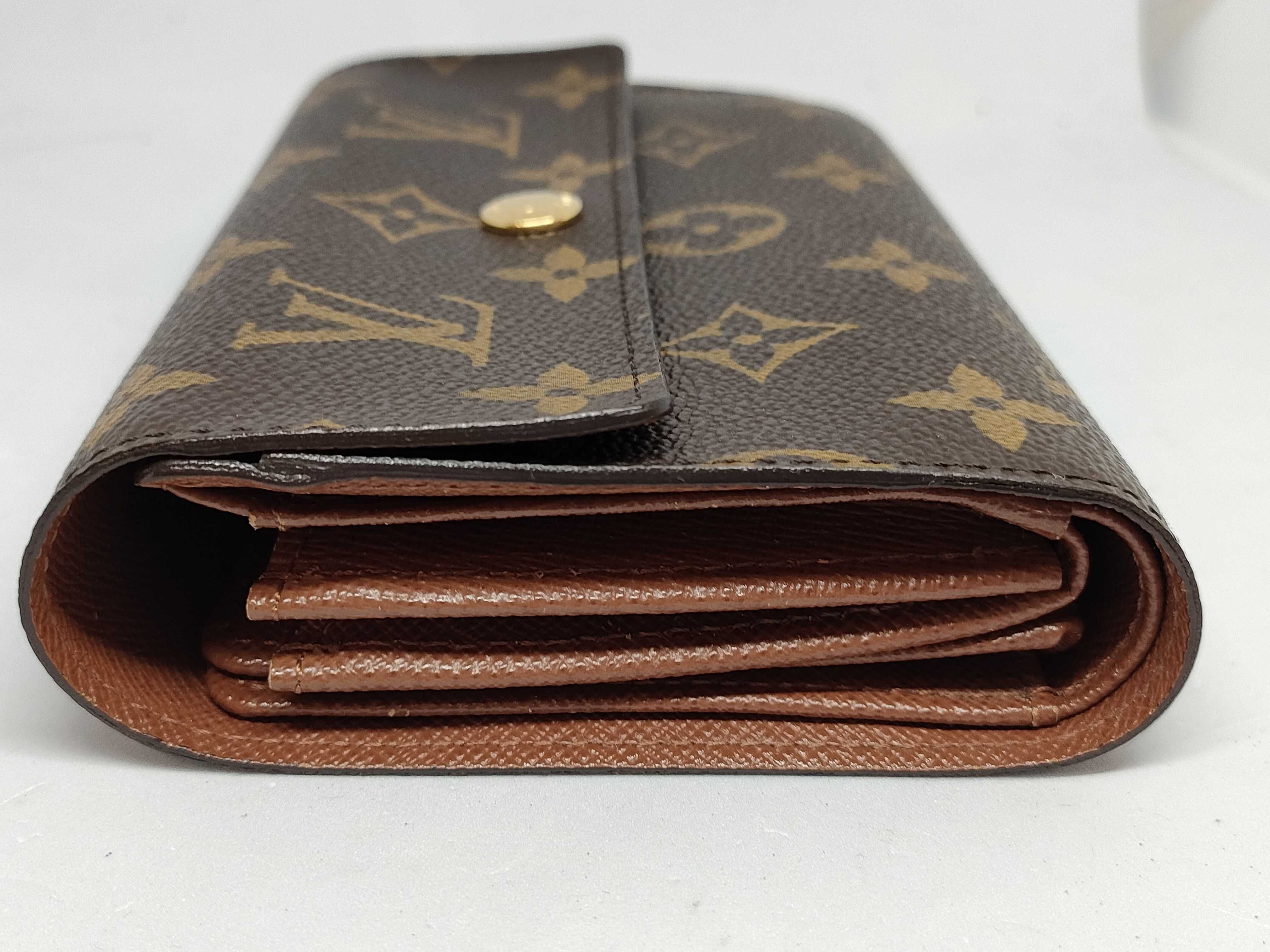 Monogram Louis Vuitton Monogram Tri-fold Wallet — view 3