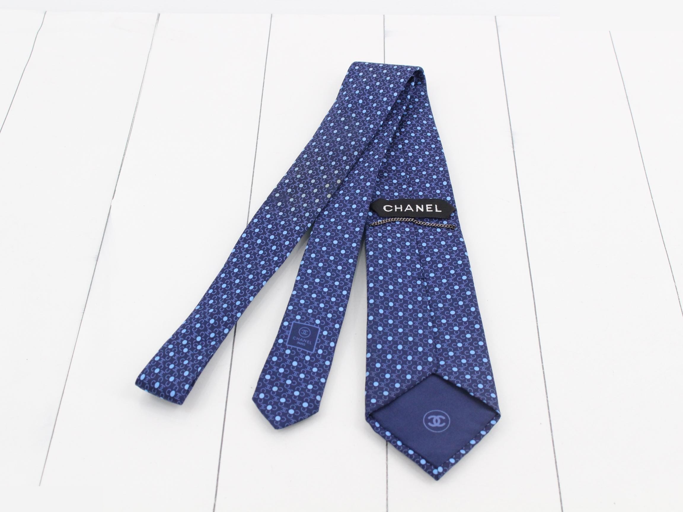 tie, blue — view 2