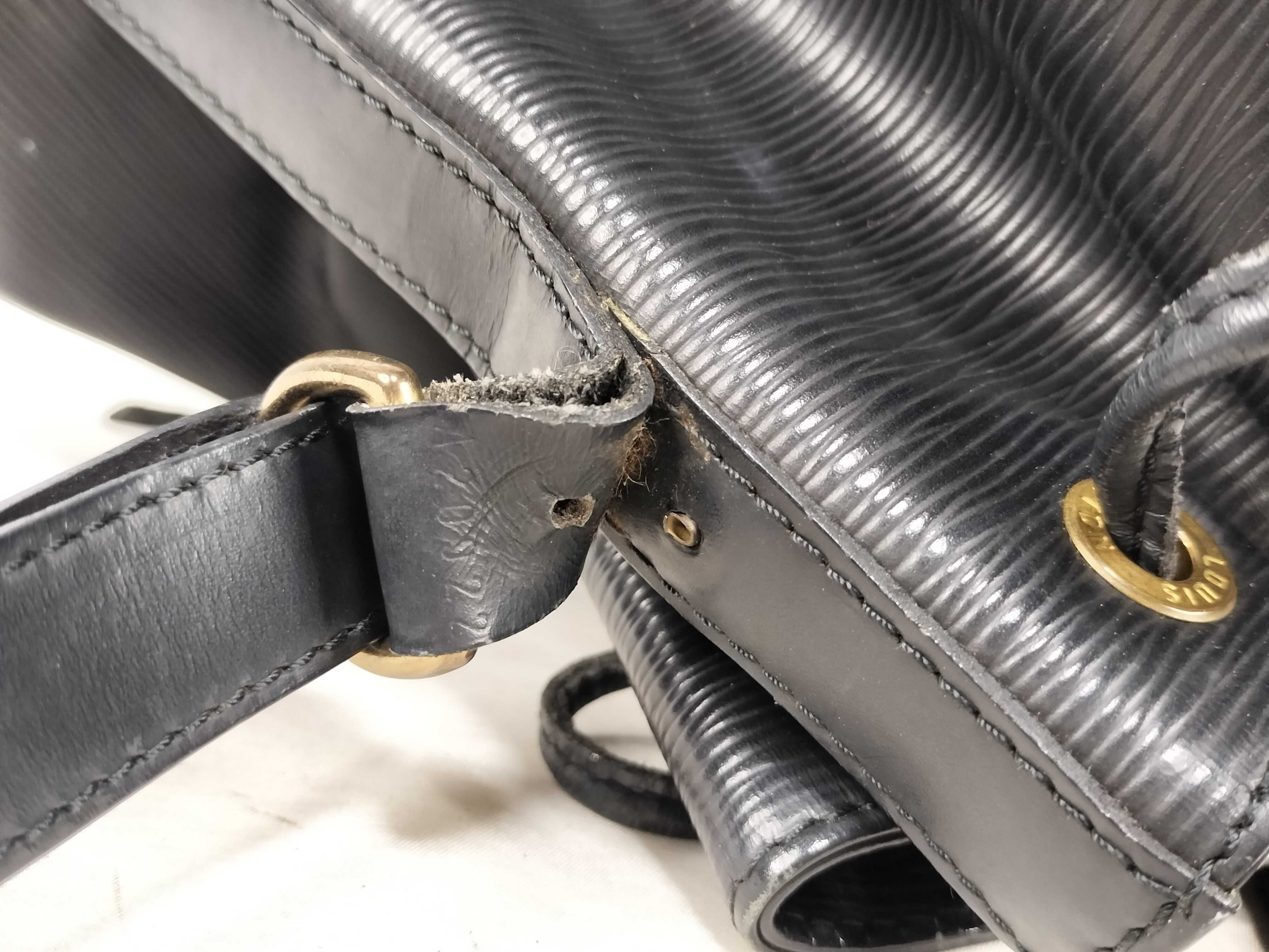 Epi LV Epi Petit Noe Shoulder Bag (with missing studs) M44102 — view 12
