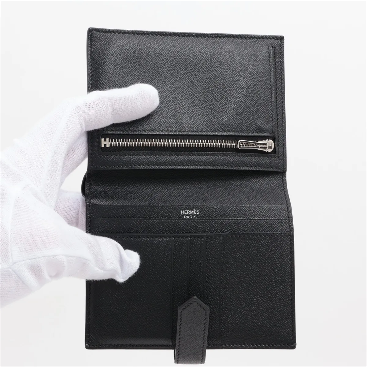 Bearn Compact Vaux Madame Compact Wallet Black Silver Hardware W:2024 — view 3