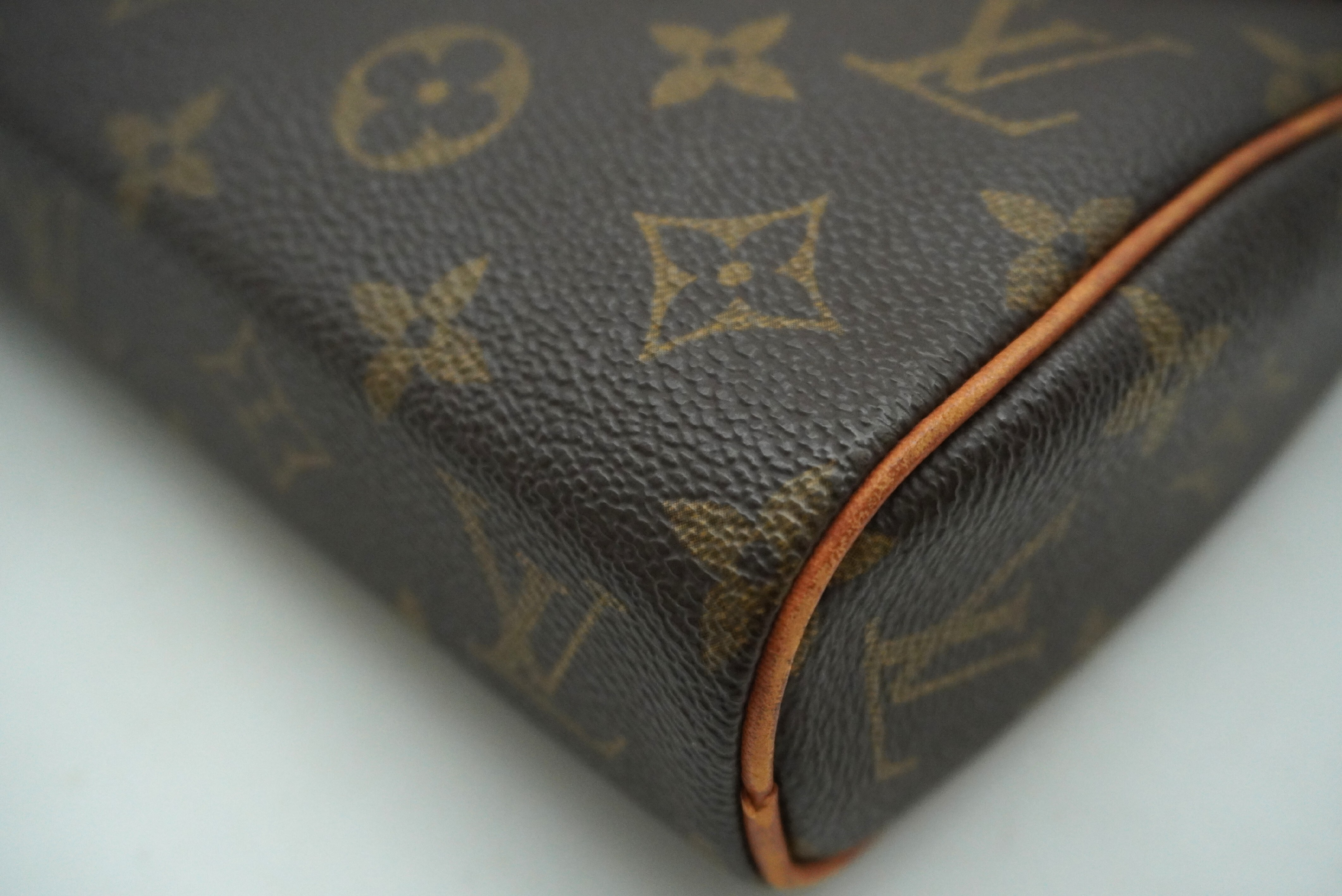 Monogram Sonatine M51902 Handbag — view 9
