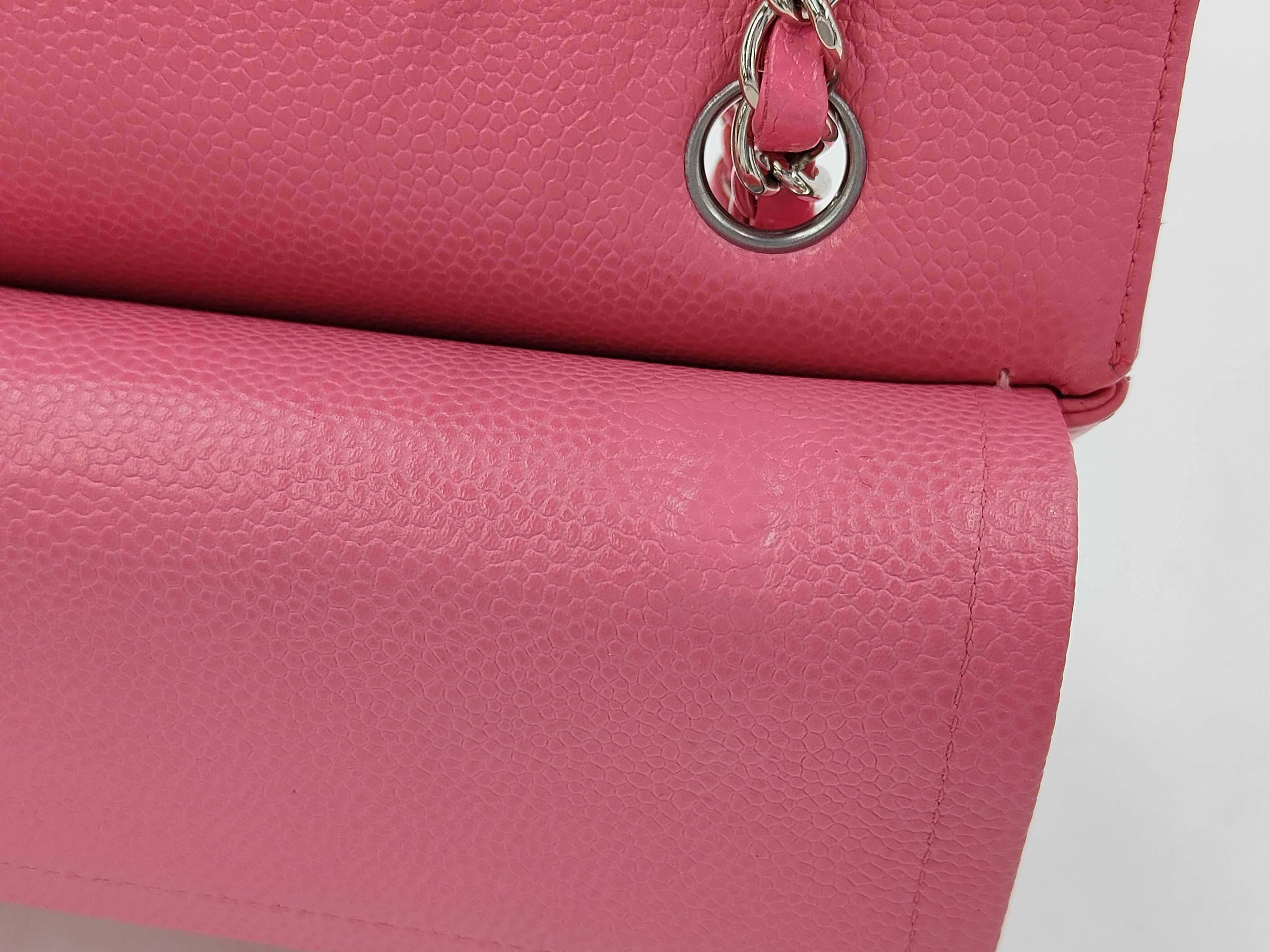 Matelassé 25 Double Flap Chain Shoulder Bag with V-Stitch Caviar Pink — view 13