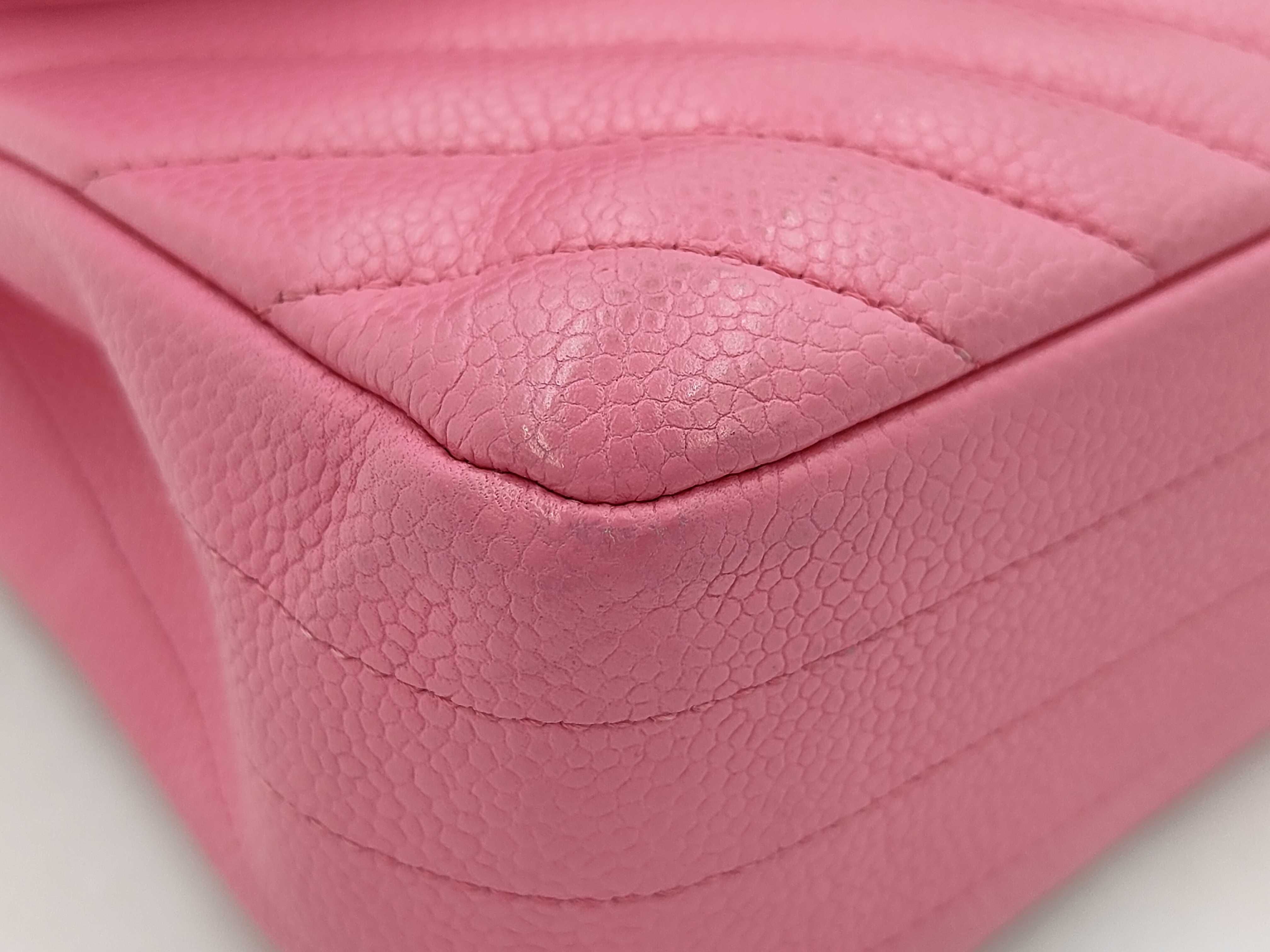 Matelassé 25 Double Flap Chain Shoulder Bag with V-Stitch Caviar Pink — view 6