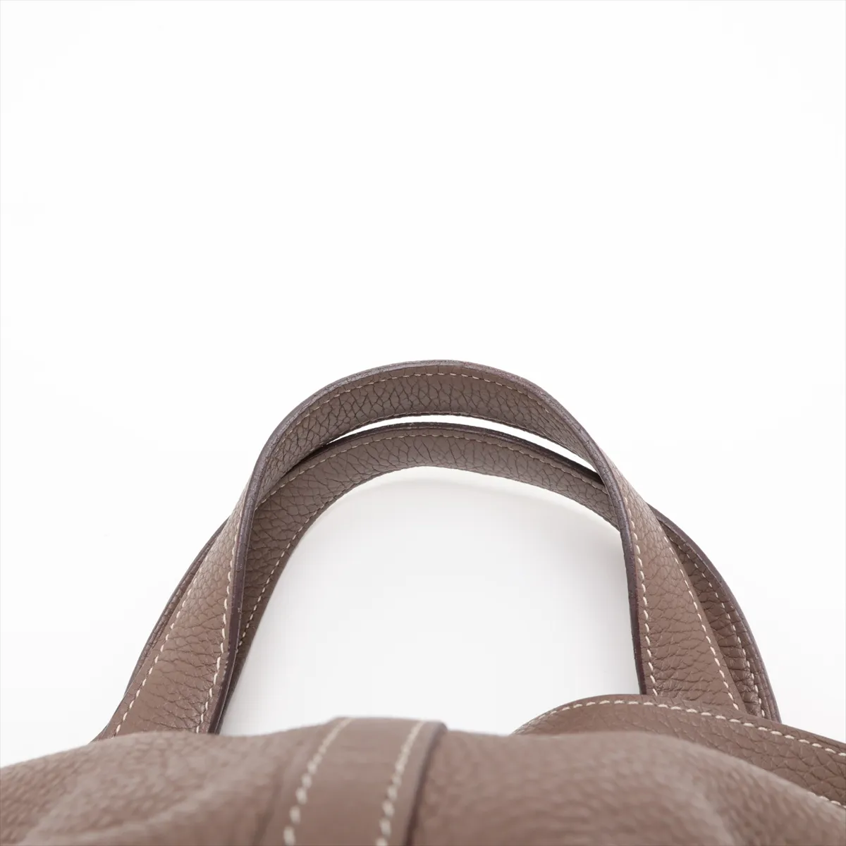 Picotin Lock 18 PM, Taurillon Clemence leather, Etoupe color, gold hardware, Year: 2020, No key, padlock cannot be opened. — view 6