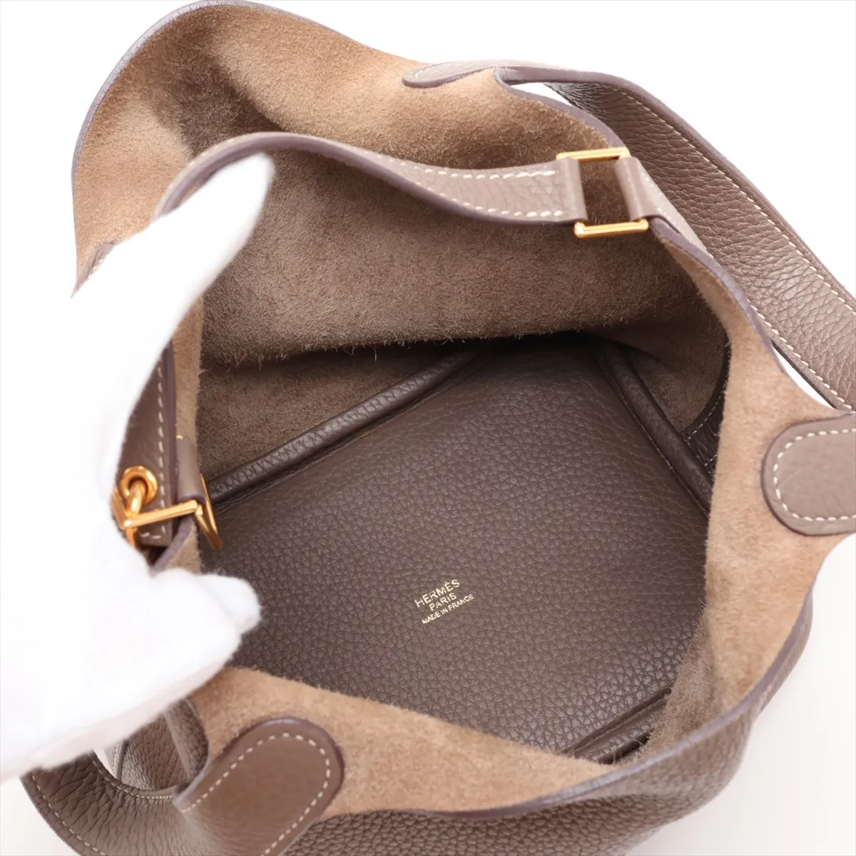 Picotin Lock 18 PM, Taurillon Clemence leather, Etoupe color, gold hardware, Year: 2020, No key, padlock cannot be opened. — view 7