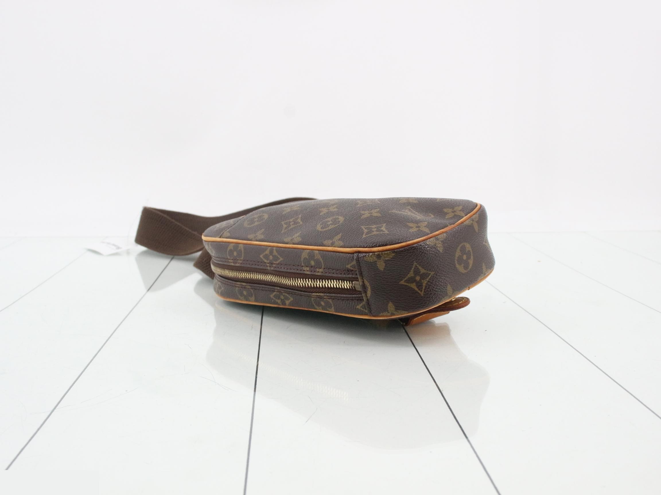 Pochette Gange — view 5