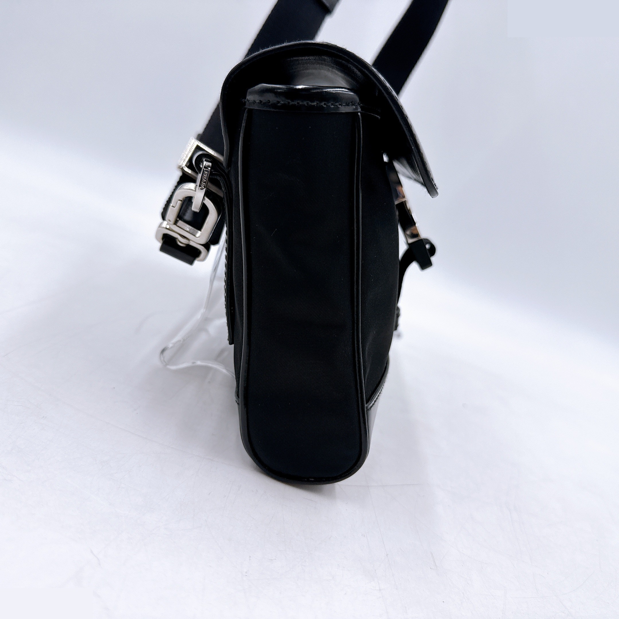 shoulder bag — view 4