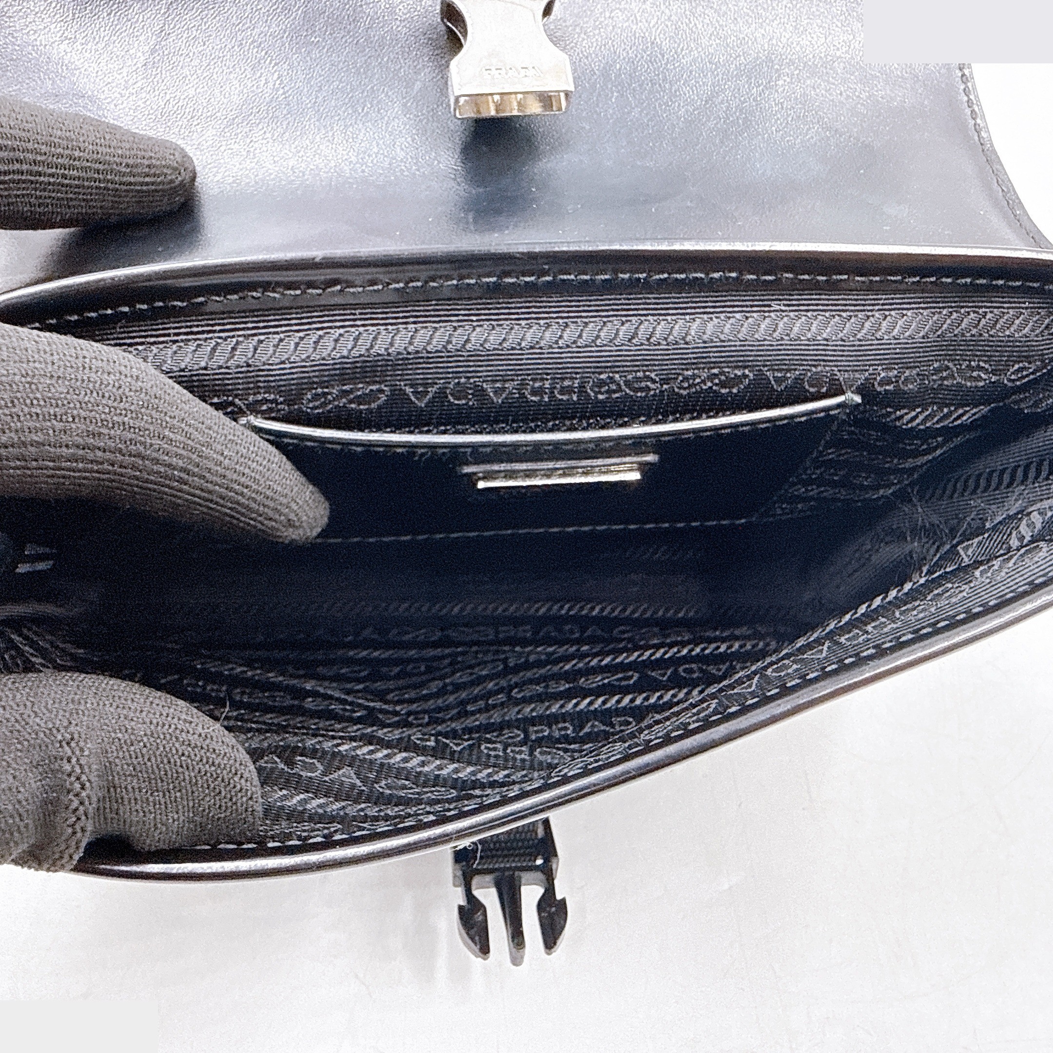 shoulder bag — view 8