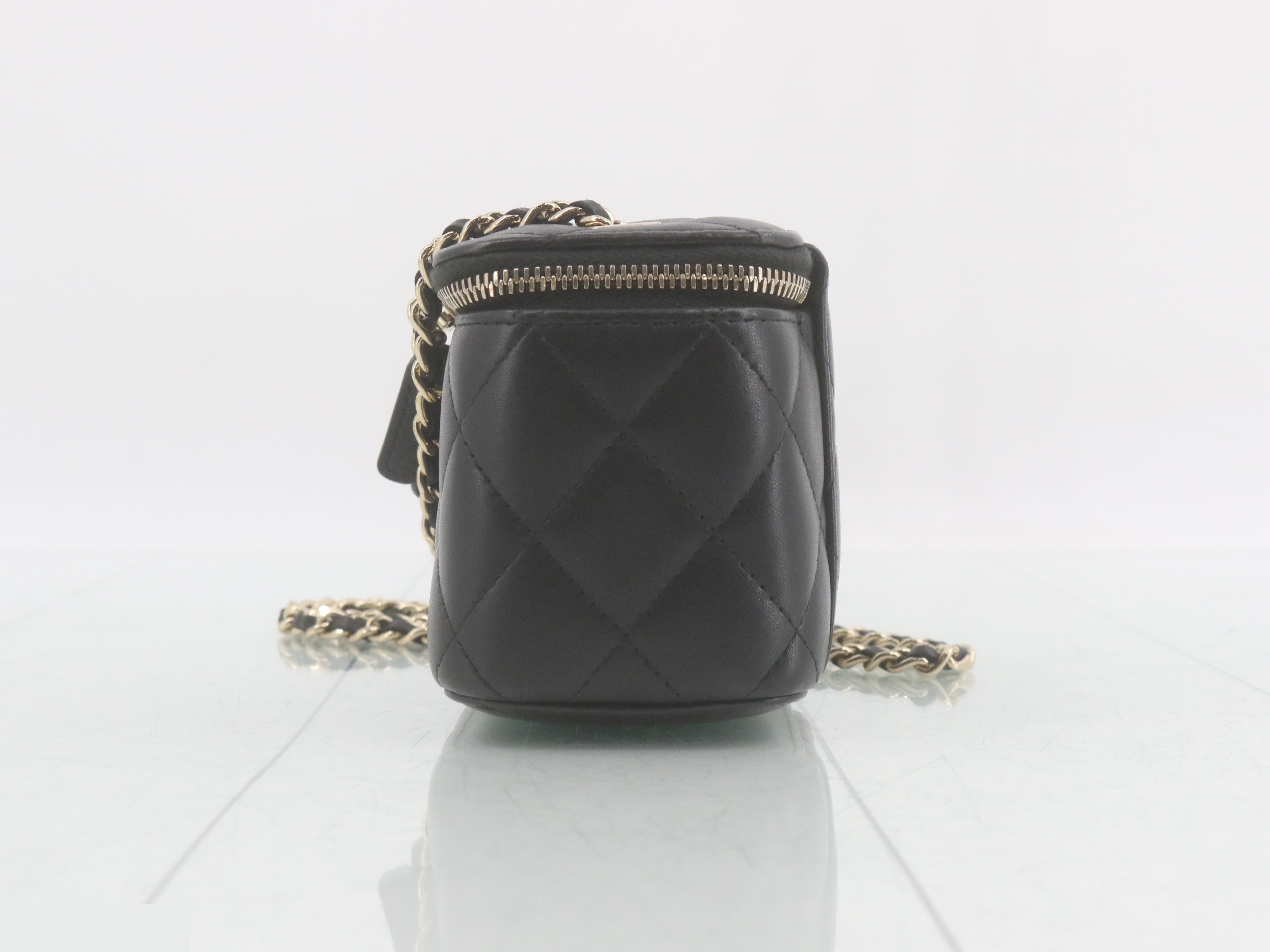 Matelassé Vanity Chain Shoulder Bag — view 3