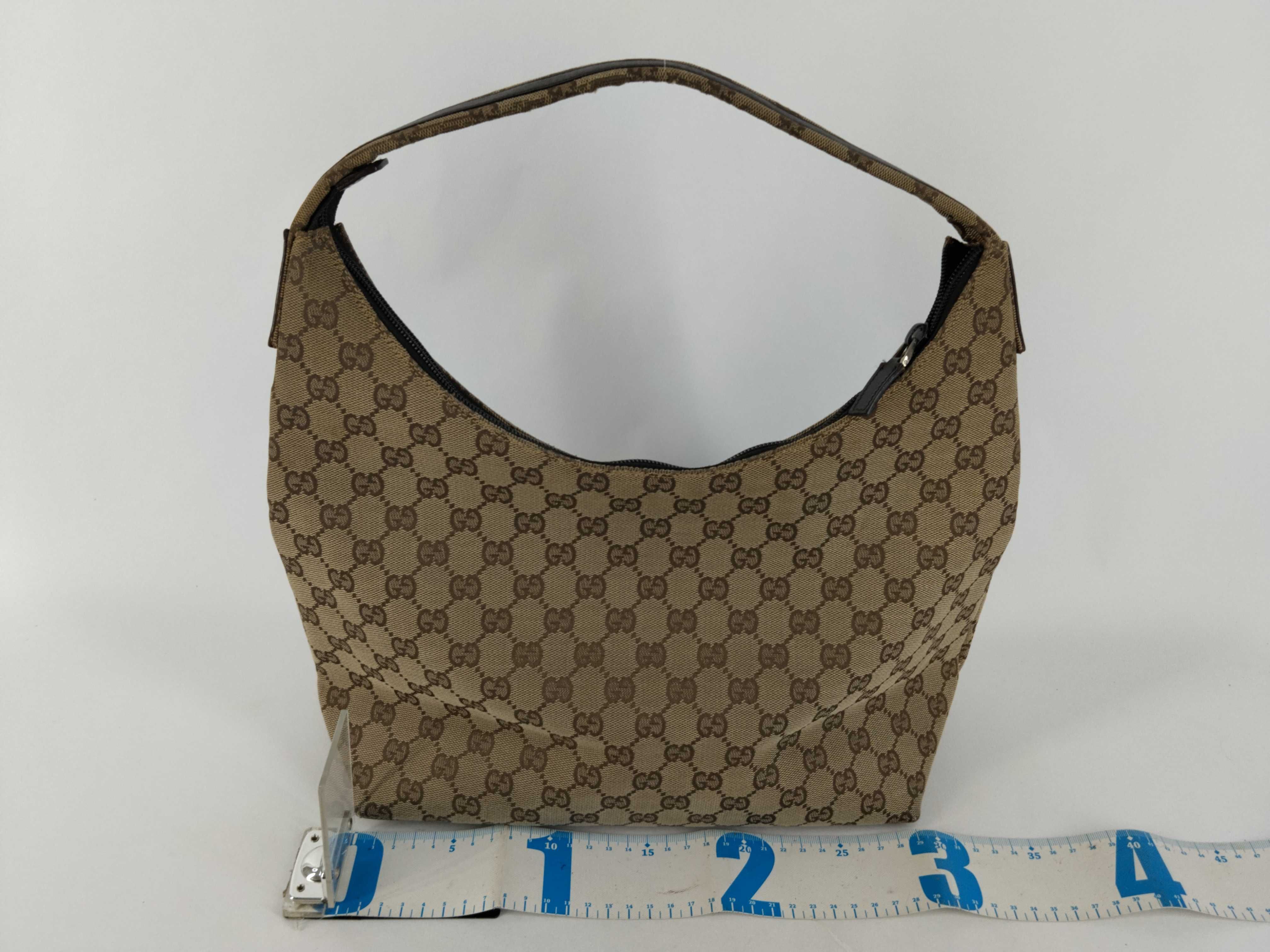GG Canvas Bag Shoulder Bag — view 2
