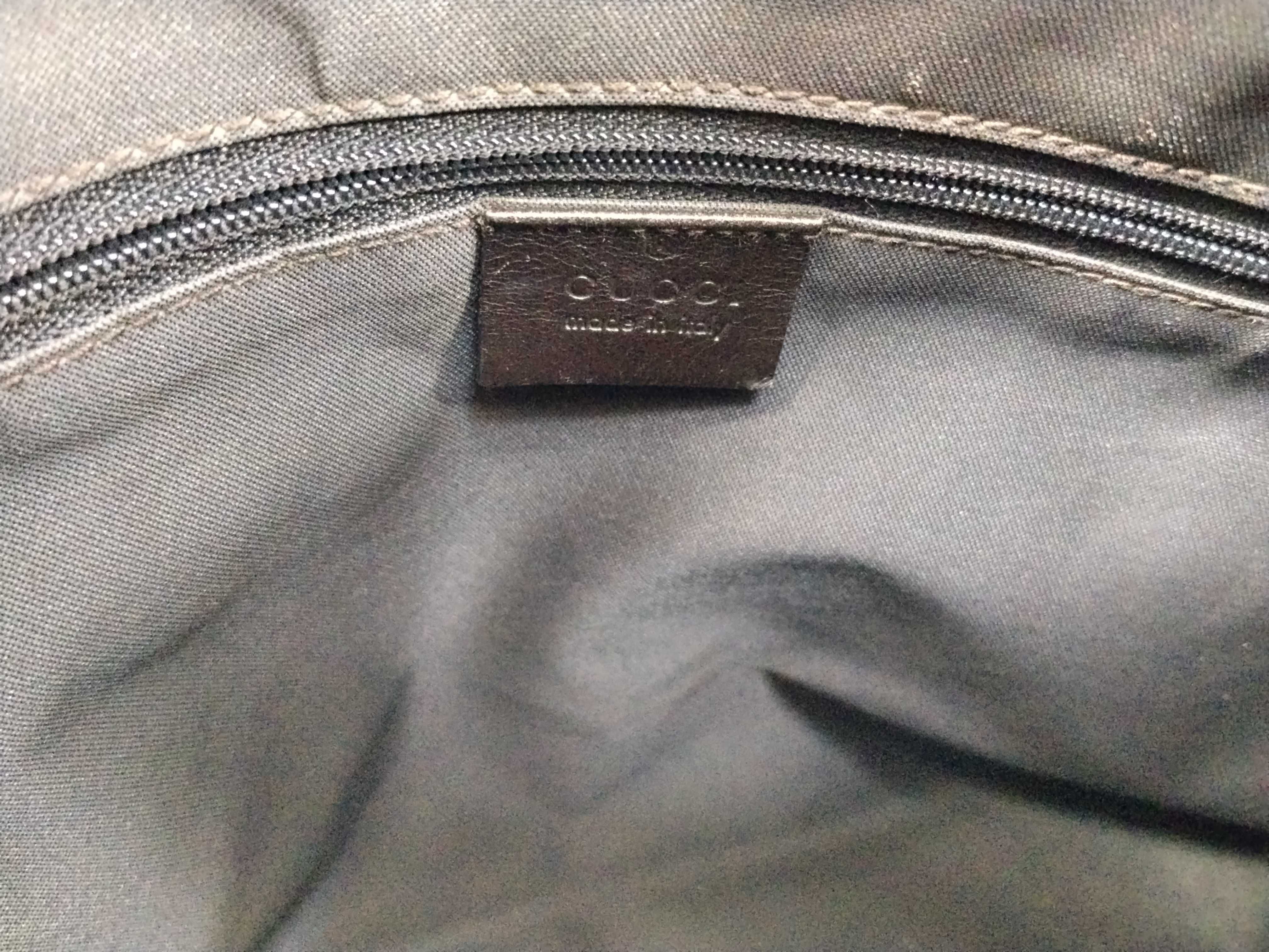 GG Canvas Bag Shoulder Bag — view 12