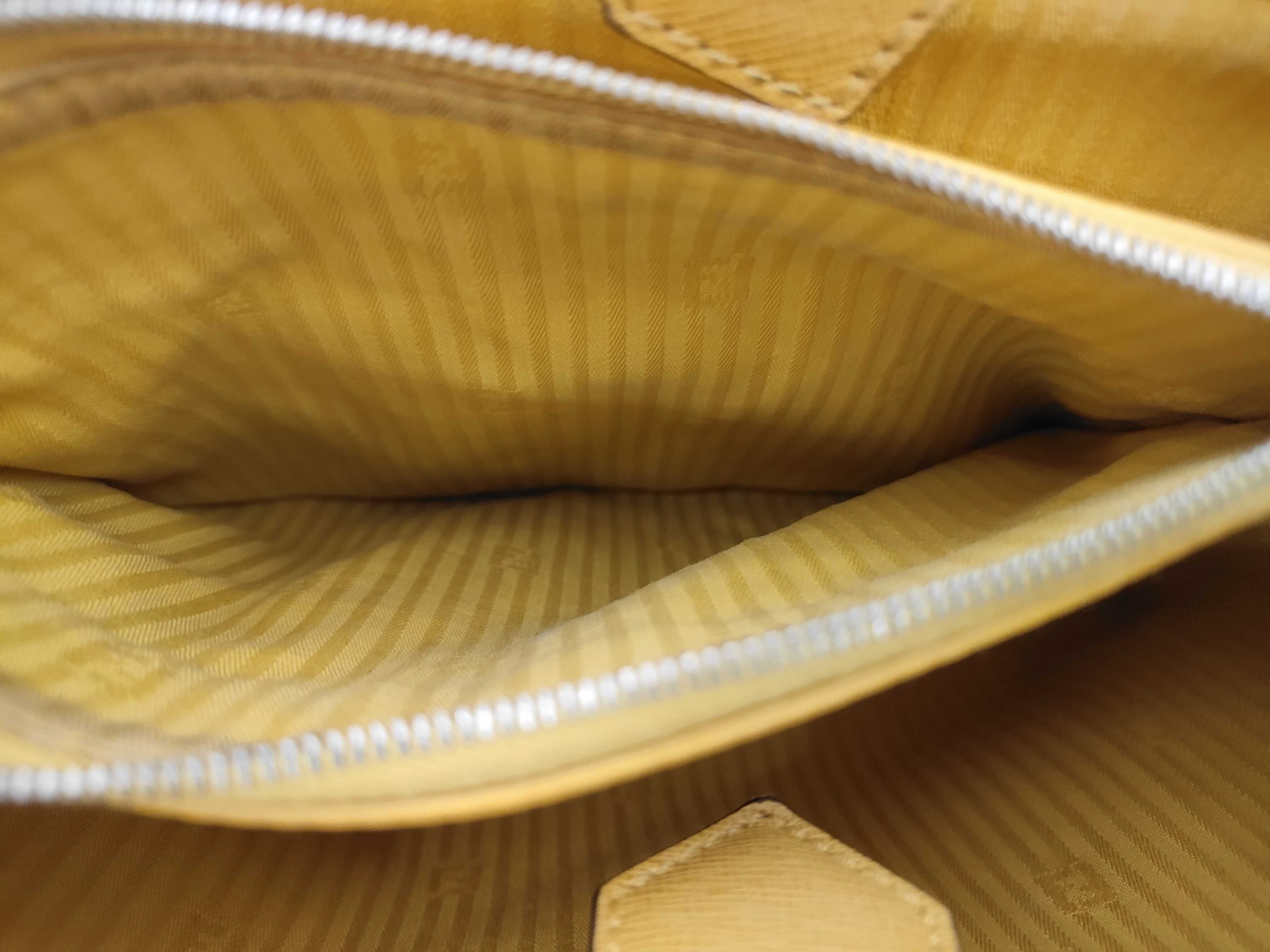 Petit Toujour Leather Yellow Bag — view 9