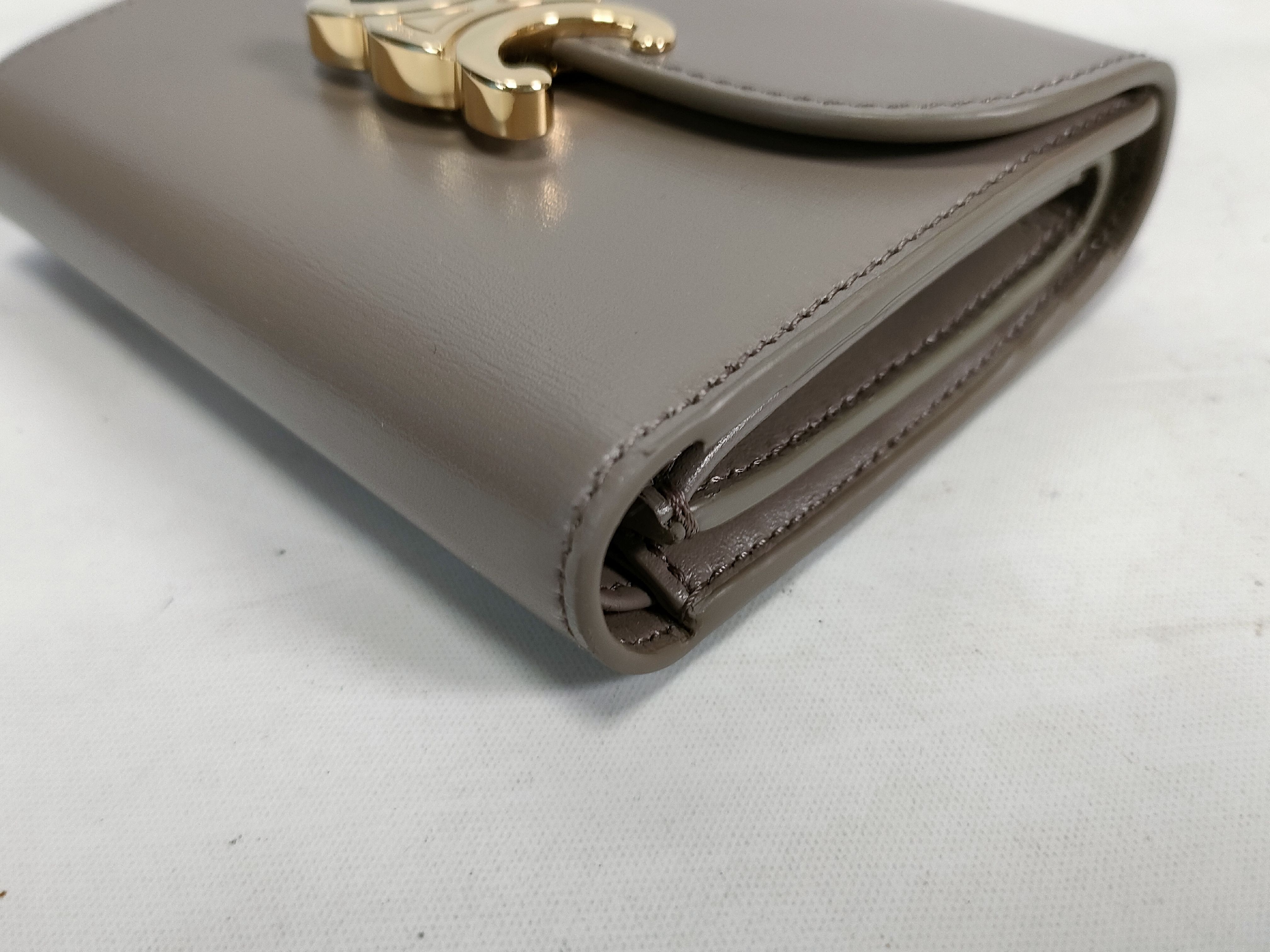 Triomphe Small Flap Wallet — view 3