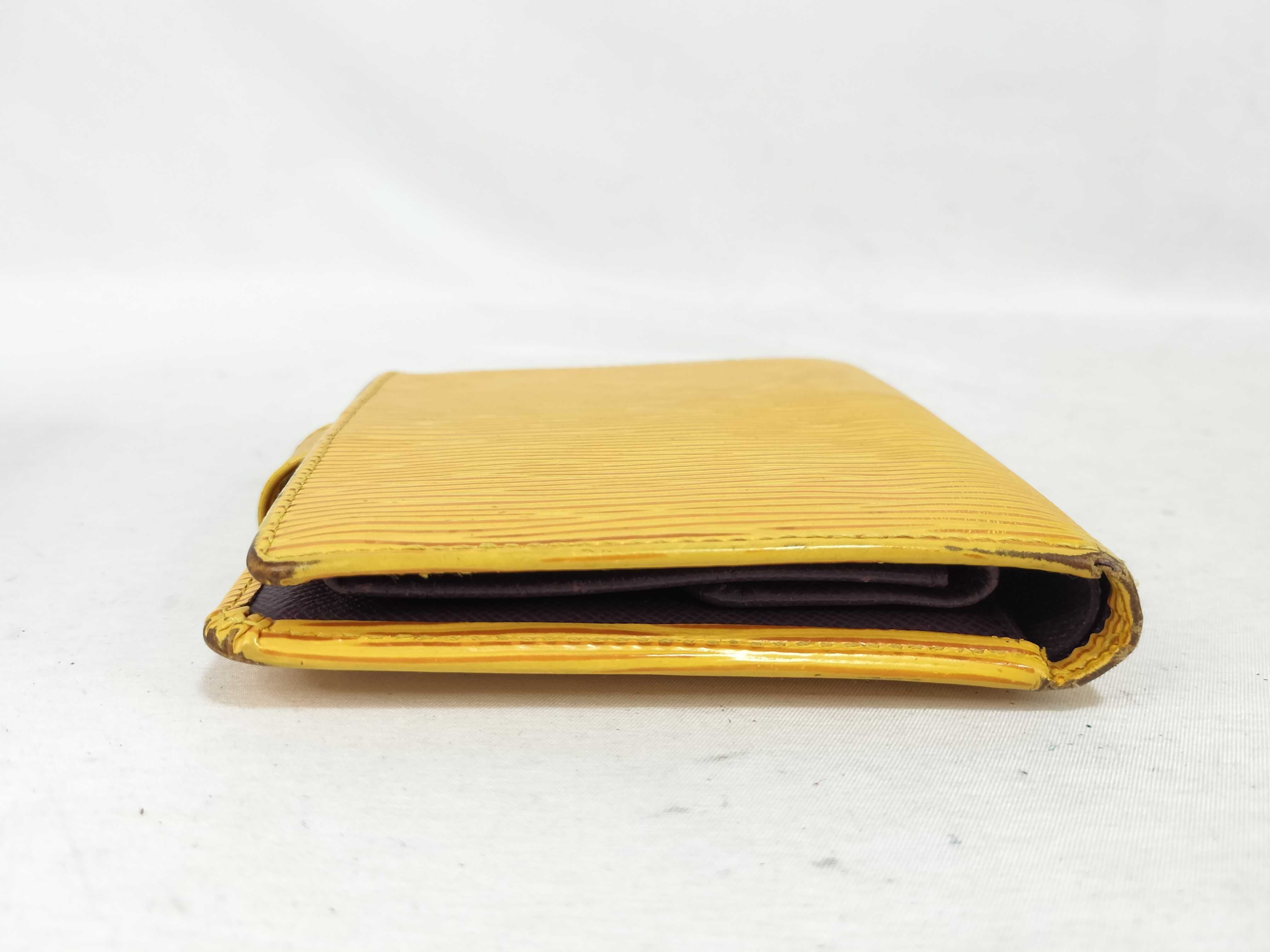 Epi / Epi / Folding Wallet / Leather Wallet — view 3