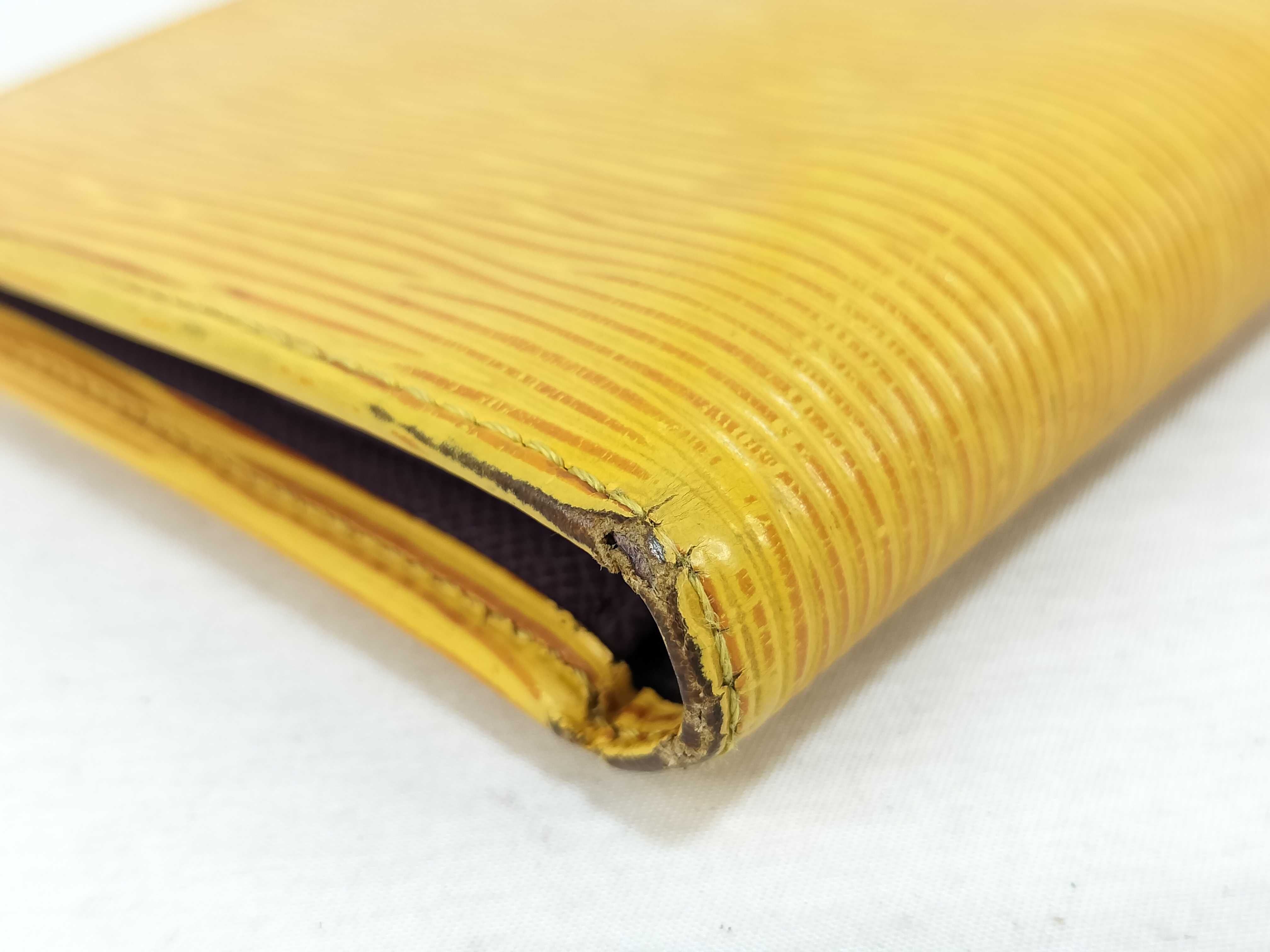 Epi / Epi / Folding Wallet / Leather Wallet — view 4