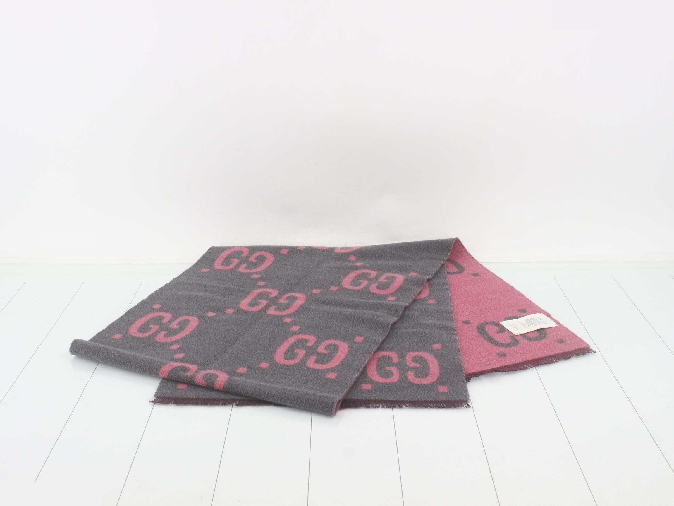New tag Gucci GG Jacquard Jumbo GG Scarf — view 3