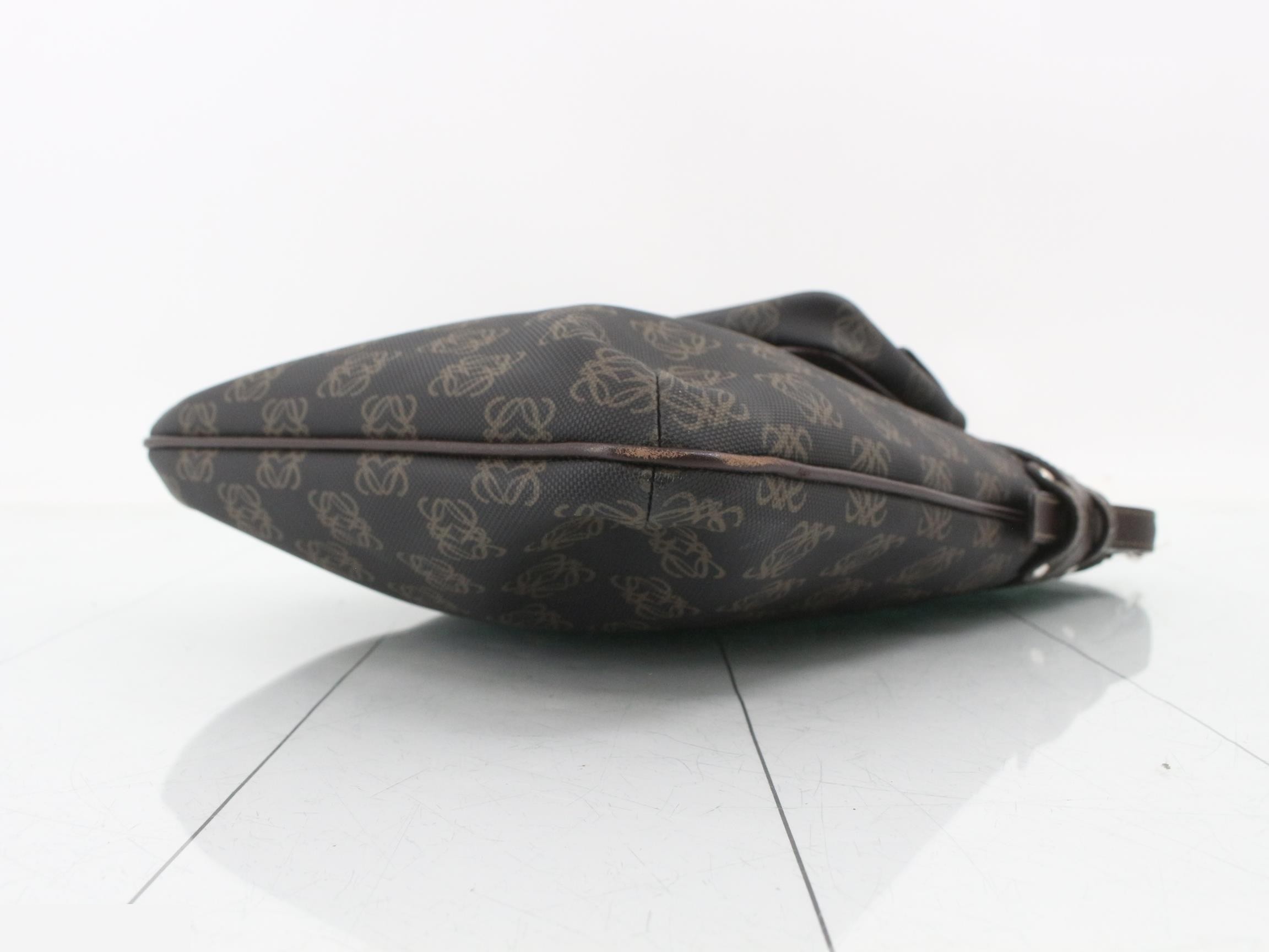 Anagram Shoulder Bag Leather Brown — view 6