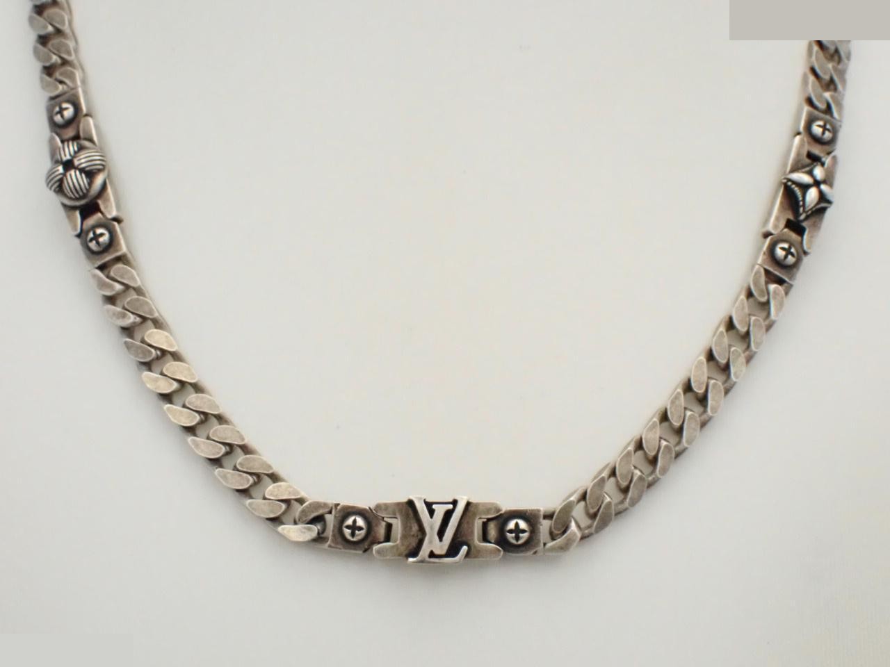 LV Whisper Necklace, approximately 50cm in length