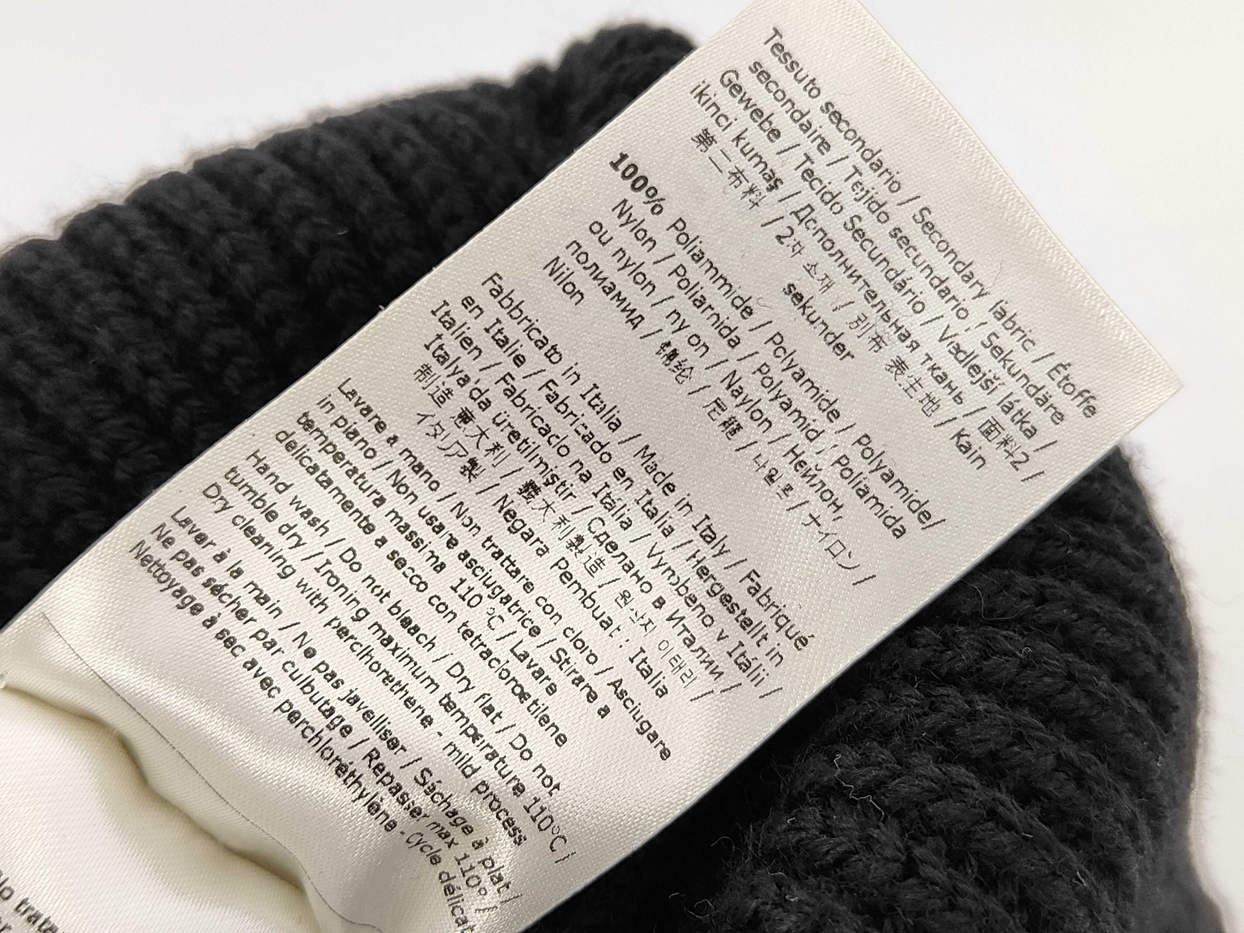 hats and other accessories — view 10