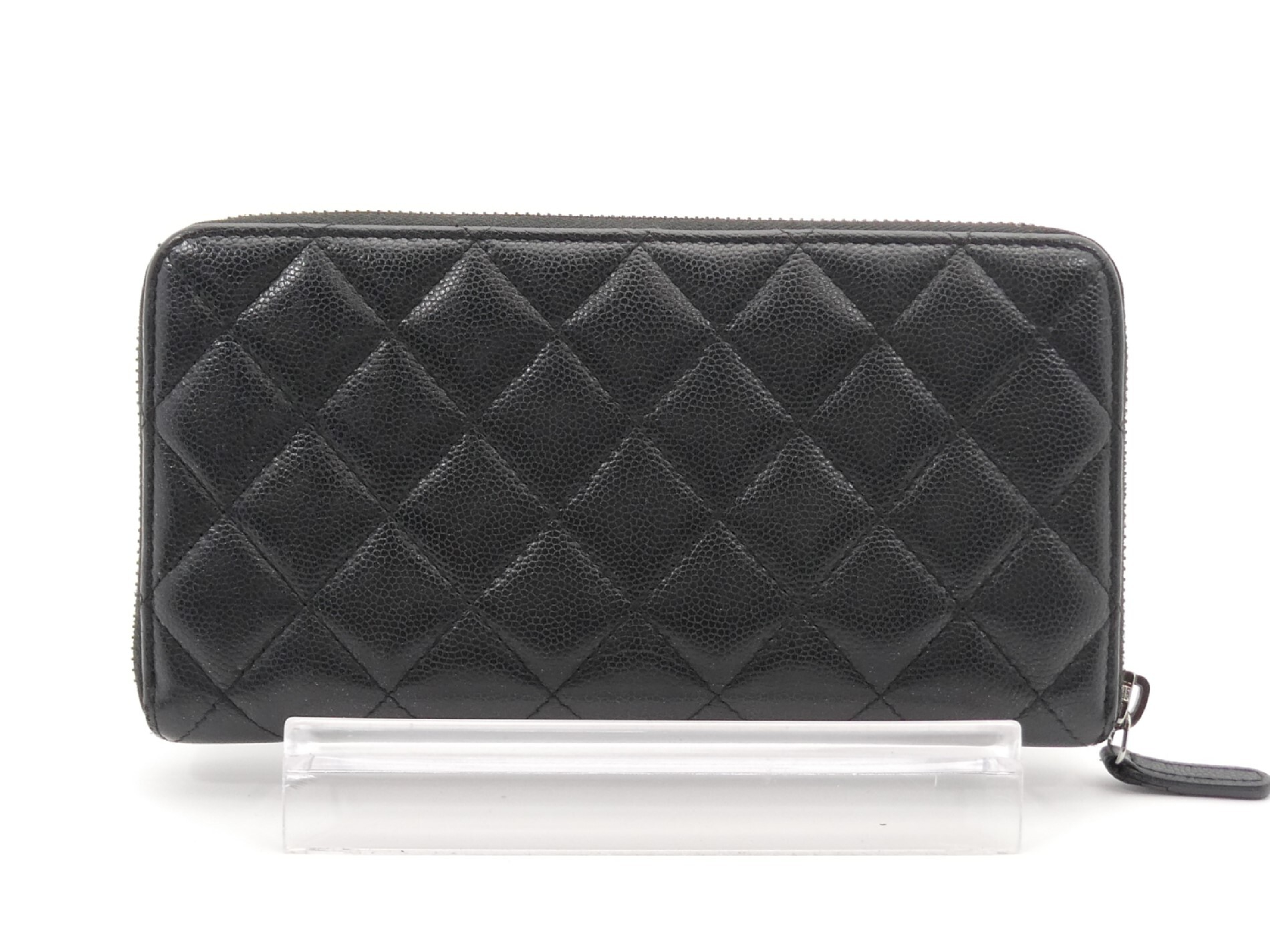 Matelasse Cocomark Caviar Skin Round Zipper Wallet — view 2