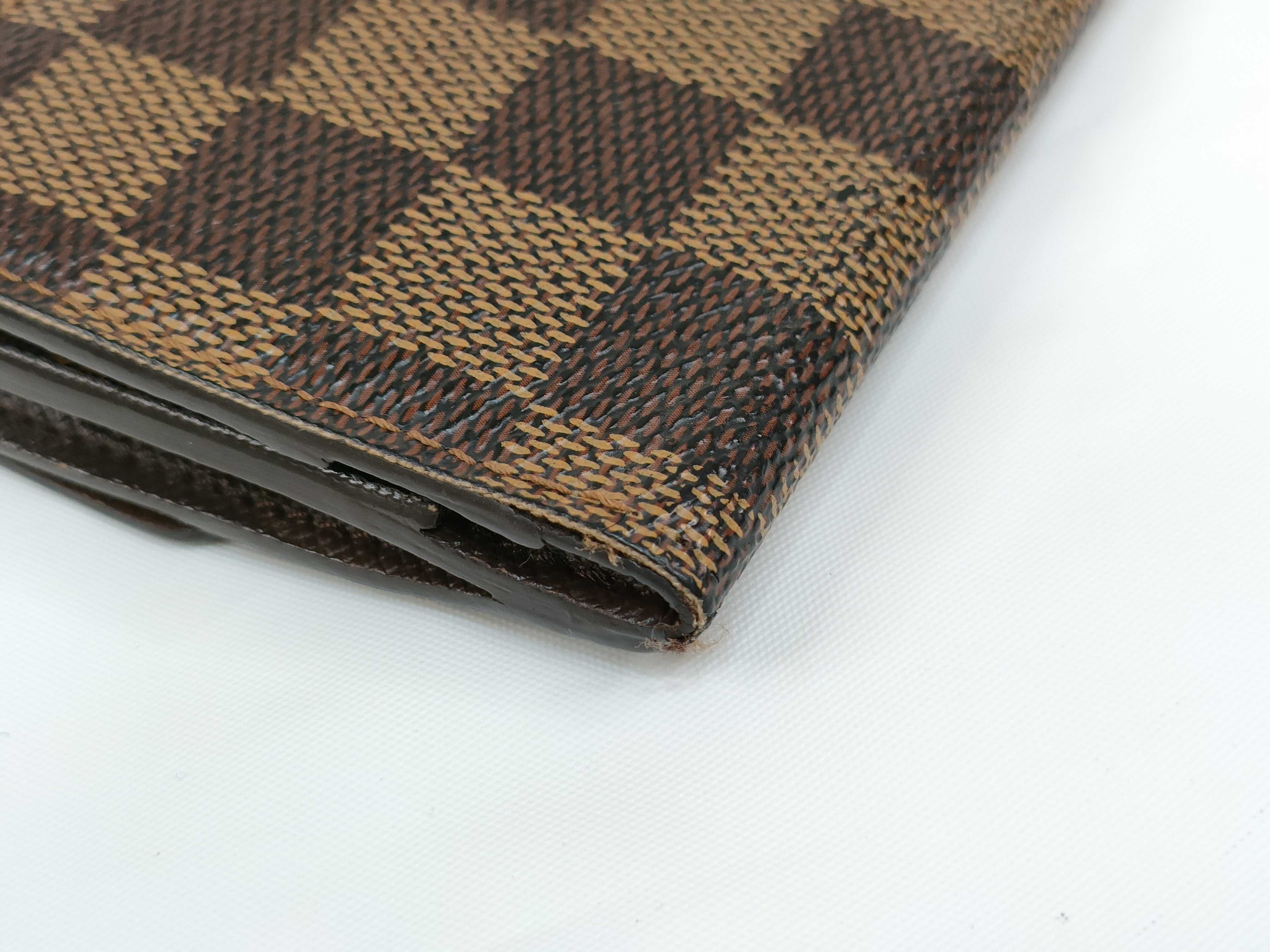 Damier N62925 coin case — view 3