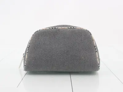 pouch, Nova Check pattern, beige.