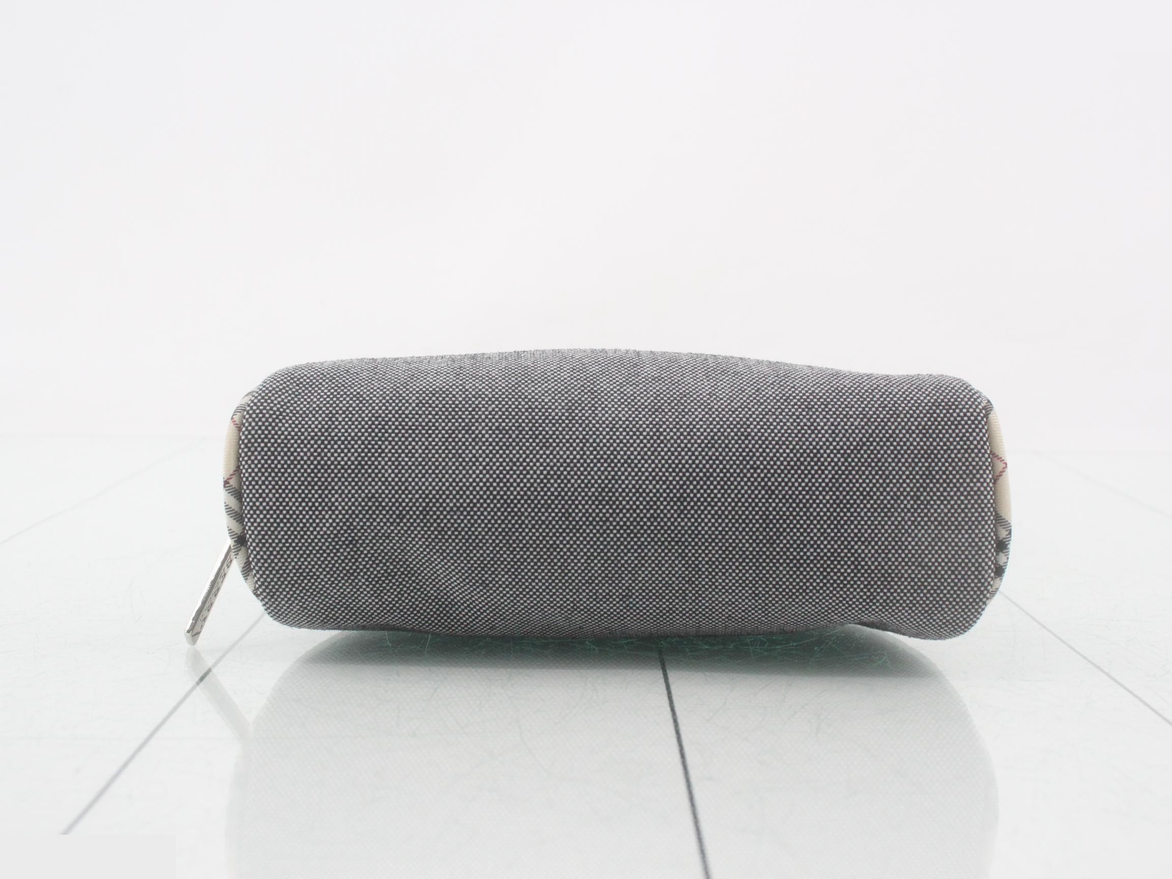 pouch, Nova Check pattern, beige. — view 3