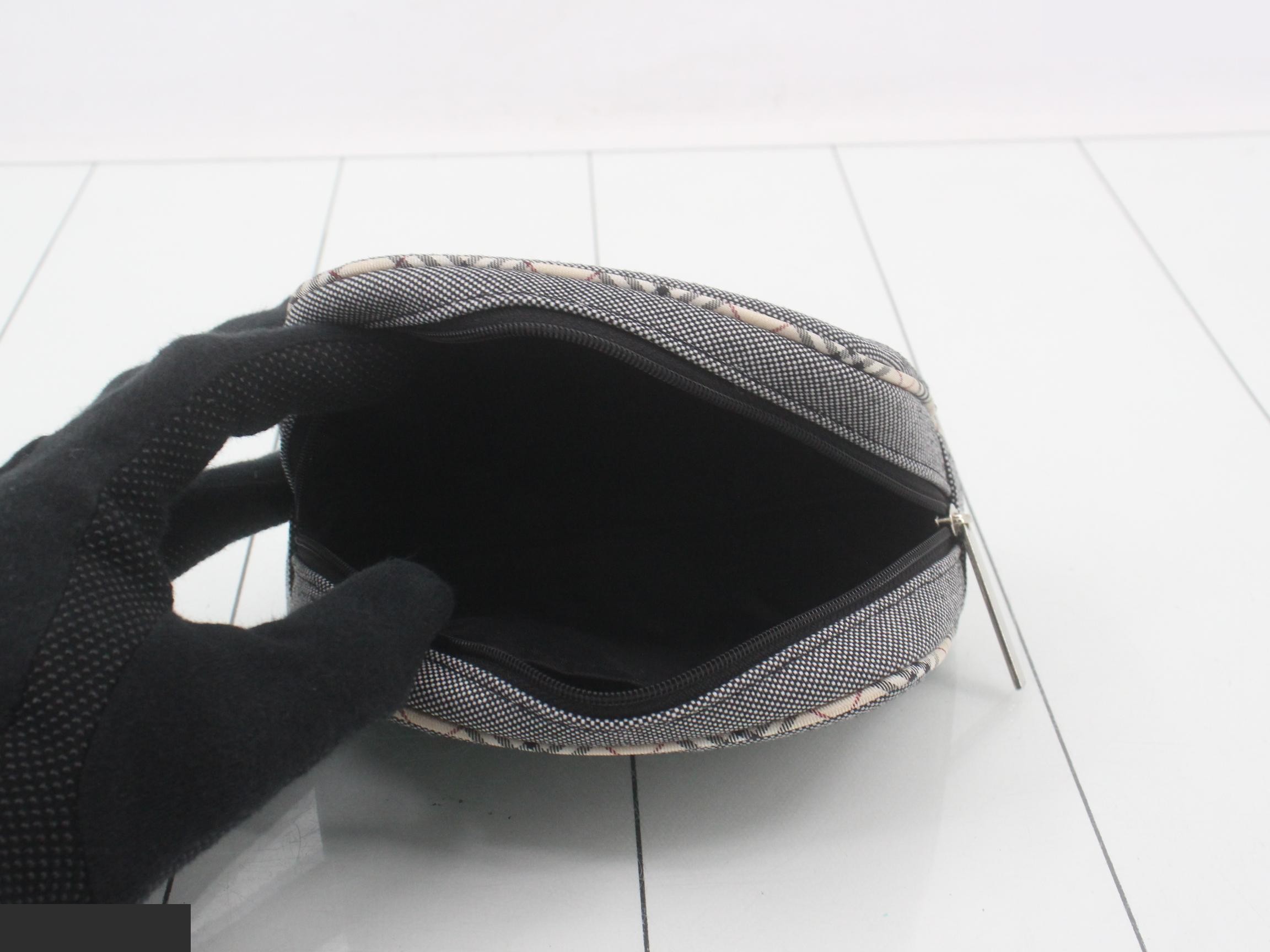 pouch, Nova Check pattern, beige. — view 4