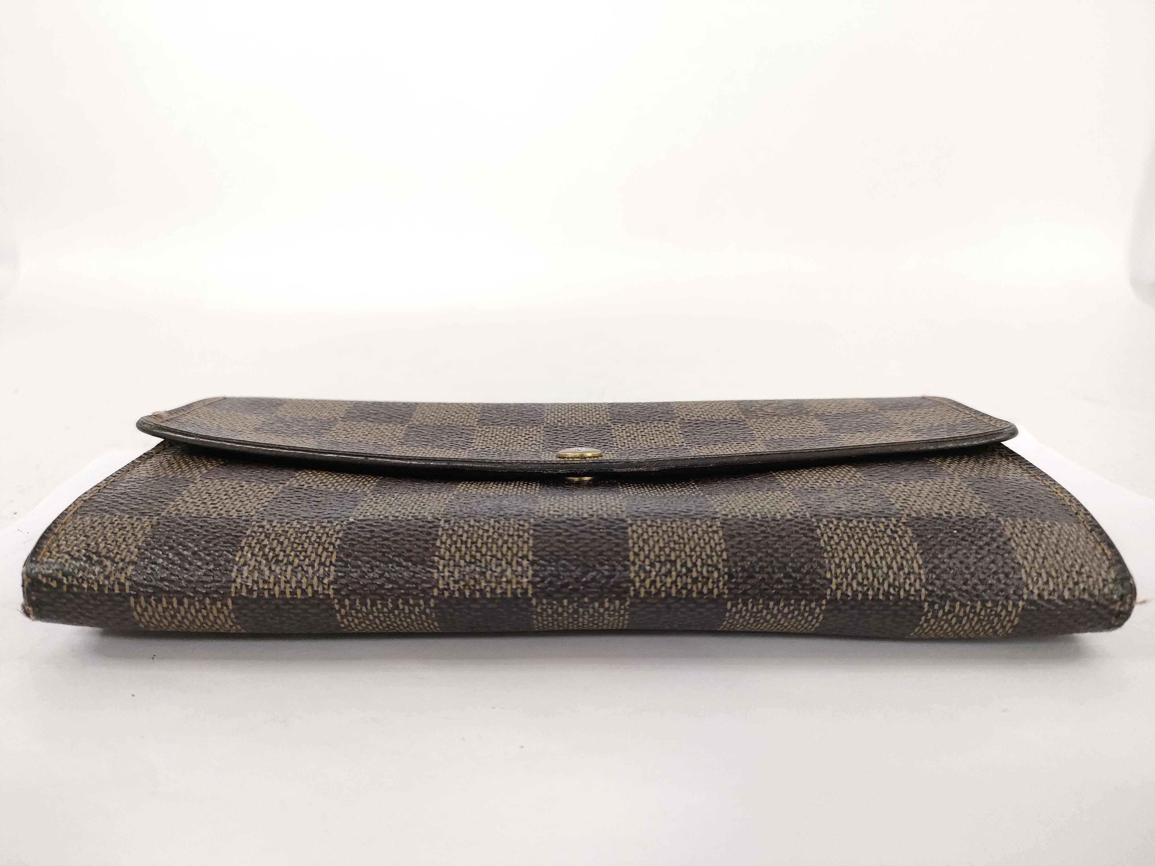 Damier Louis Vuitton Portefeuille Sarah Damier Wallet — view 6