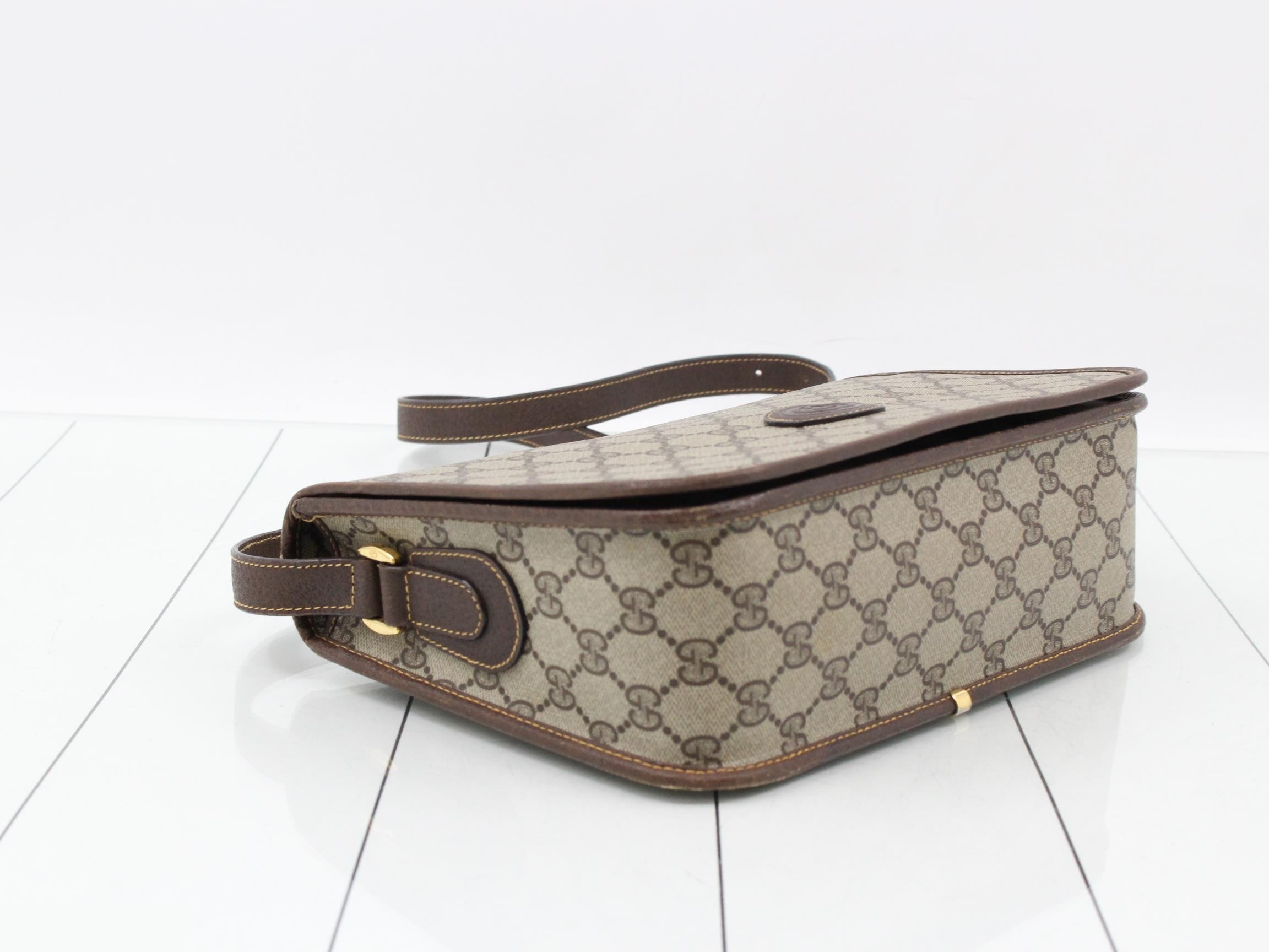 GG Supreme Shoulder Bag — view 5