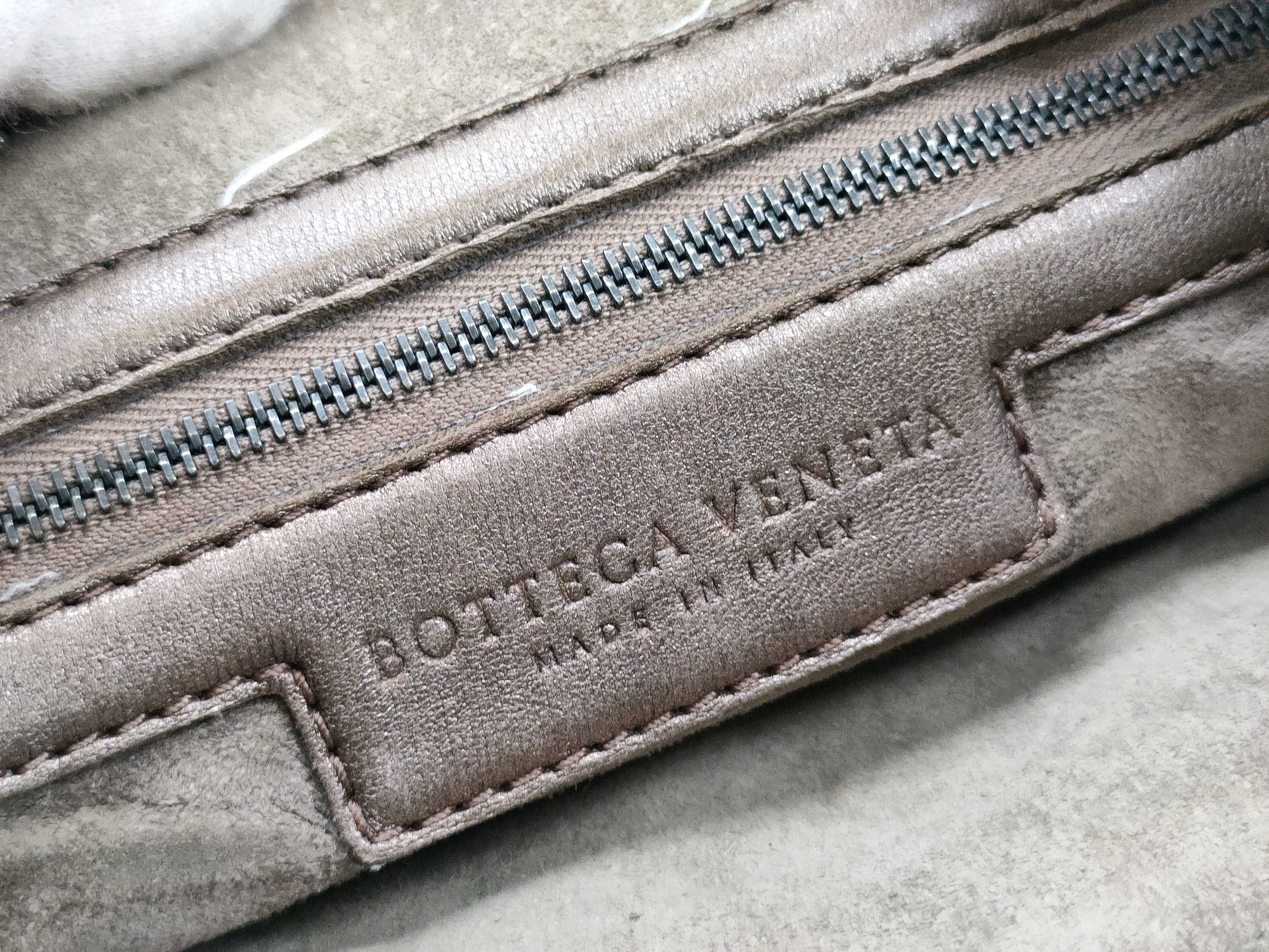 Intrecciato One-Shoulder Bag — view 11
