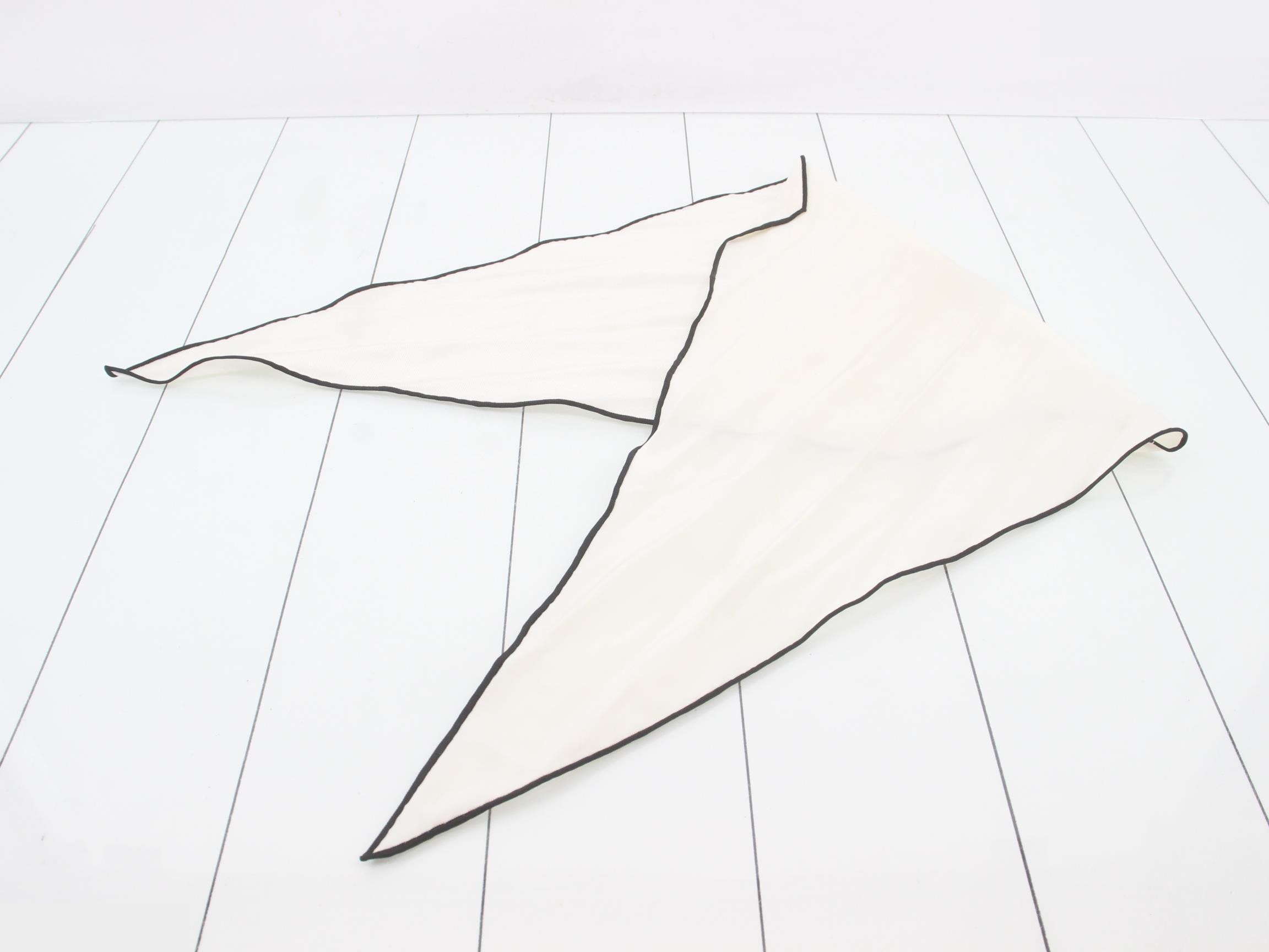 Twilly logo — view 3