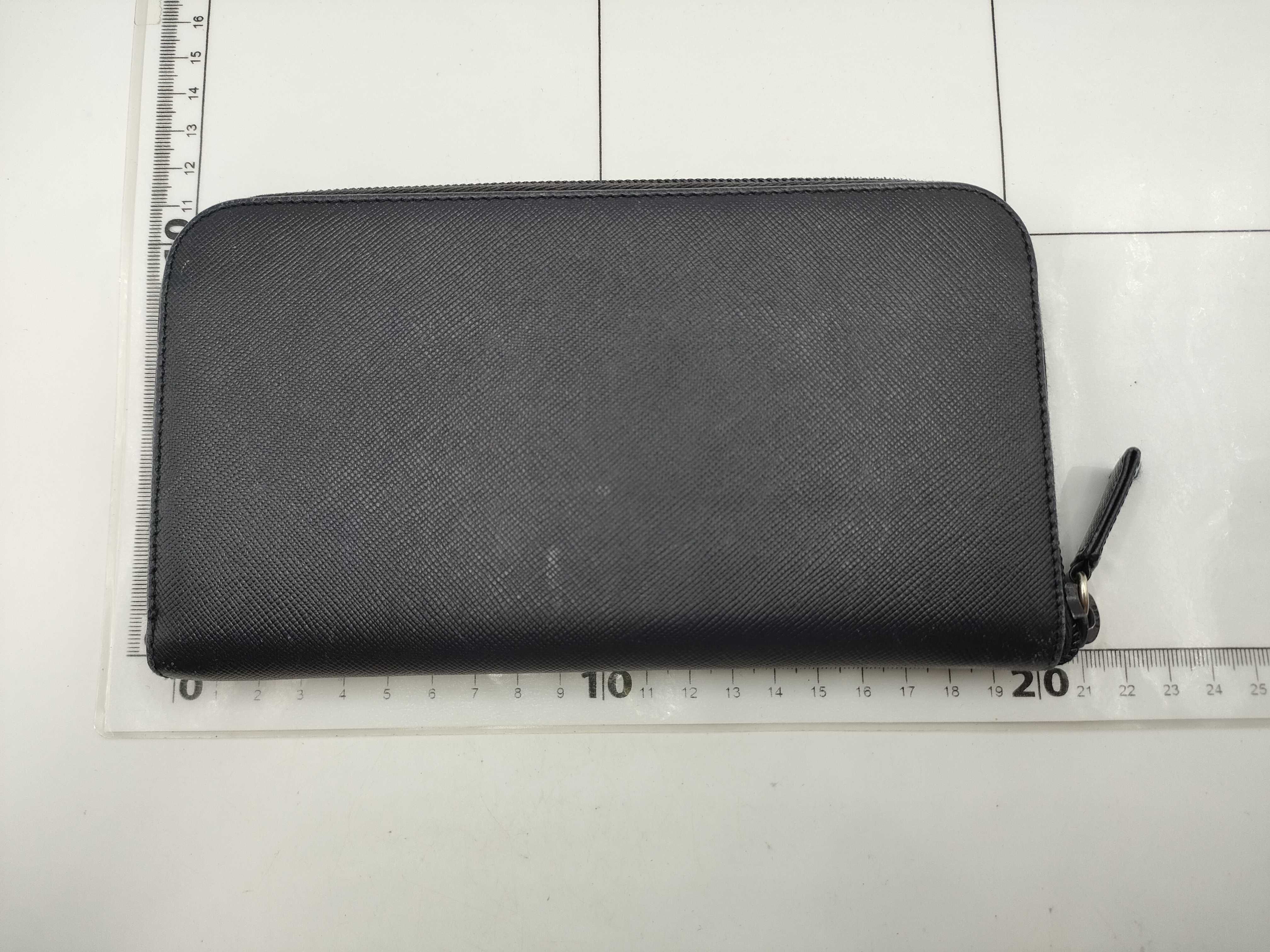 Saffiano Long Wallet — view 2