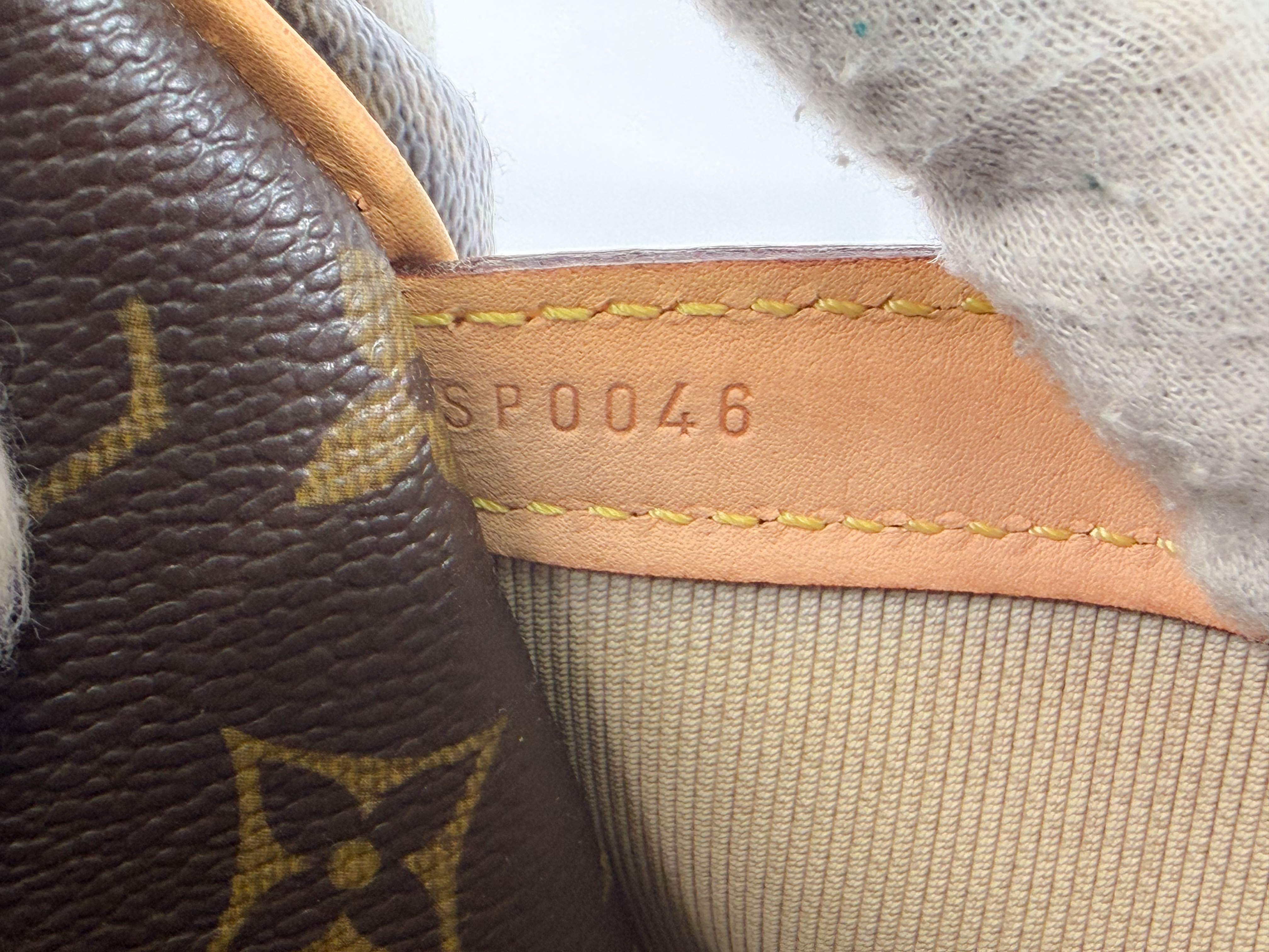 Monogram M45252 Reporter GM SP0046 Shoulder Bag — view 15