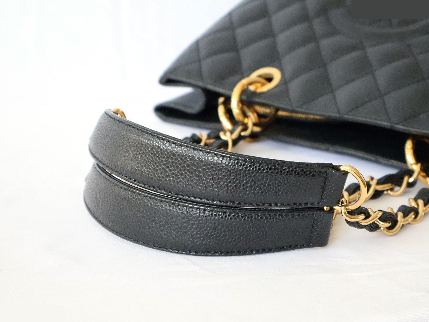 Caviar Skin GST Chain Tote Bag, Black — view 8