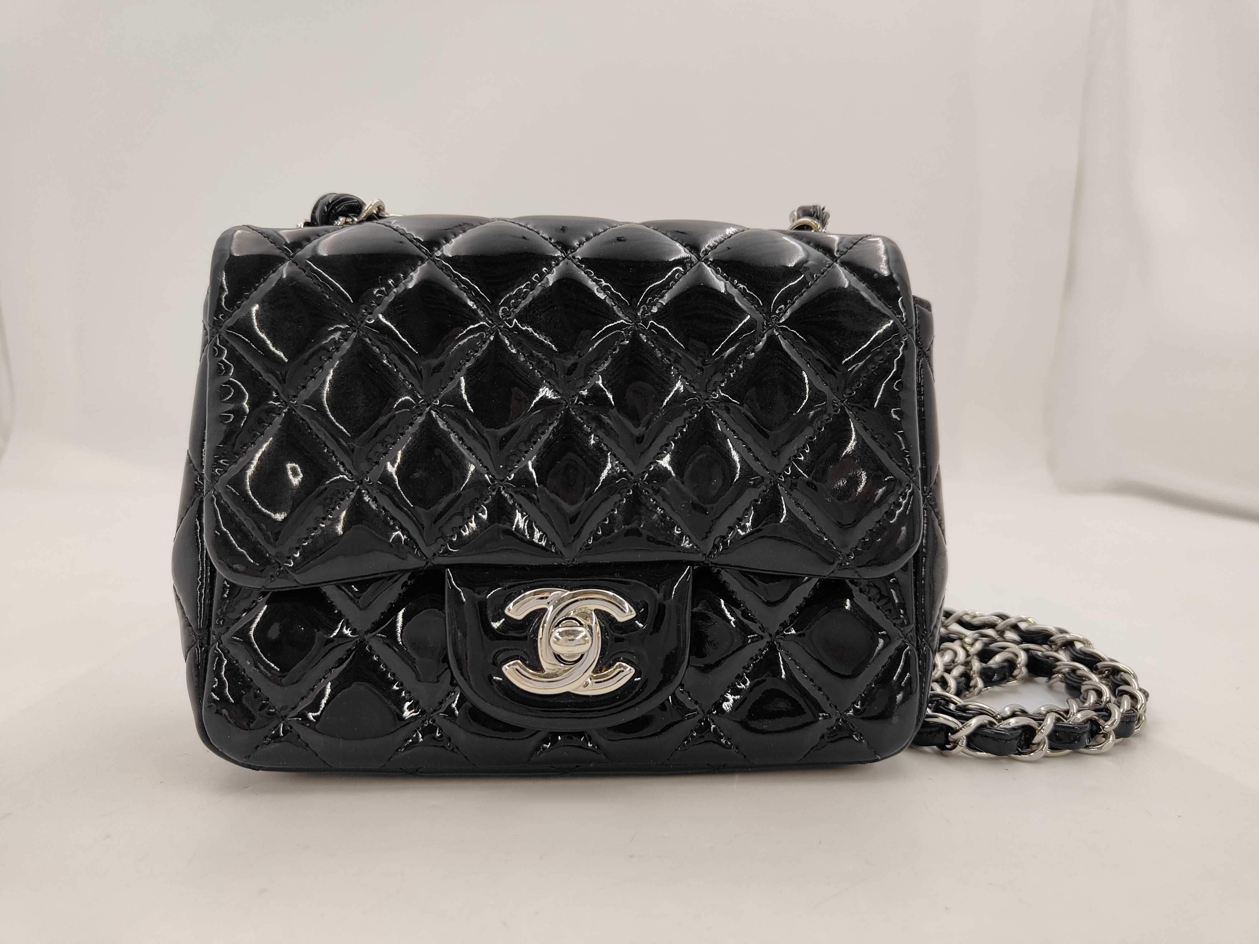 Mini Matelassé Chain Shoulder Bag