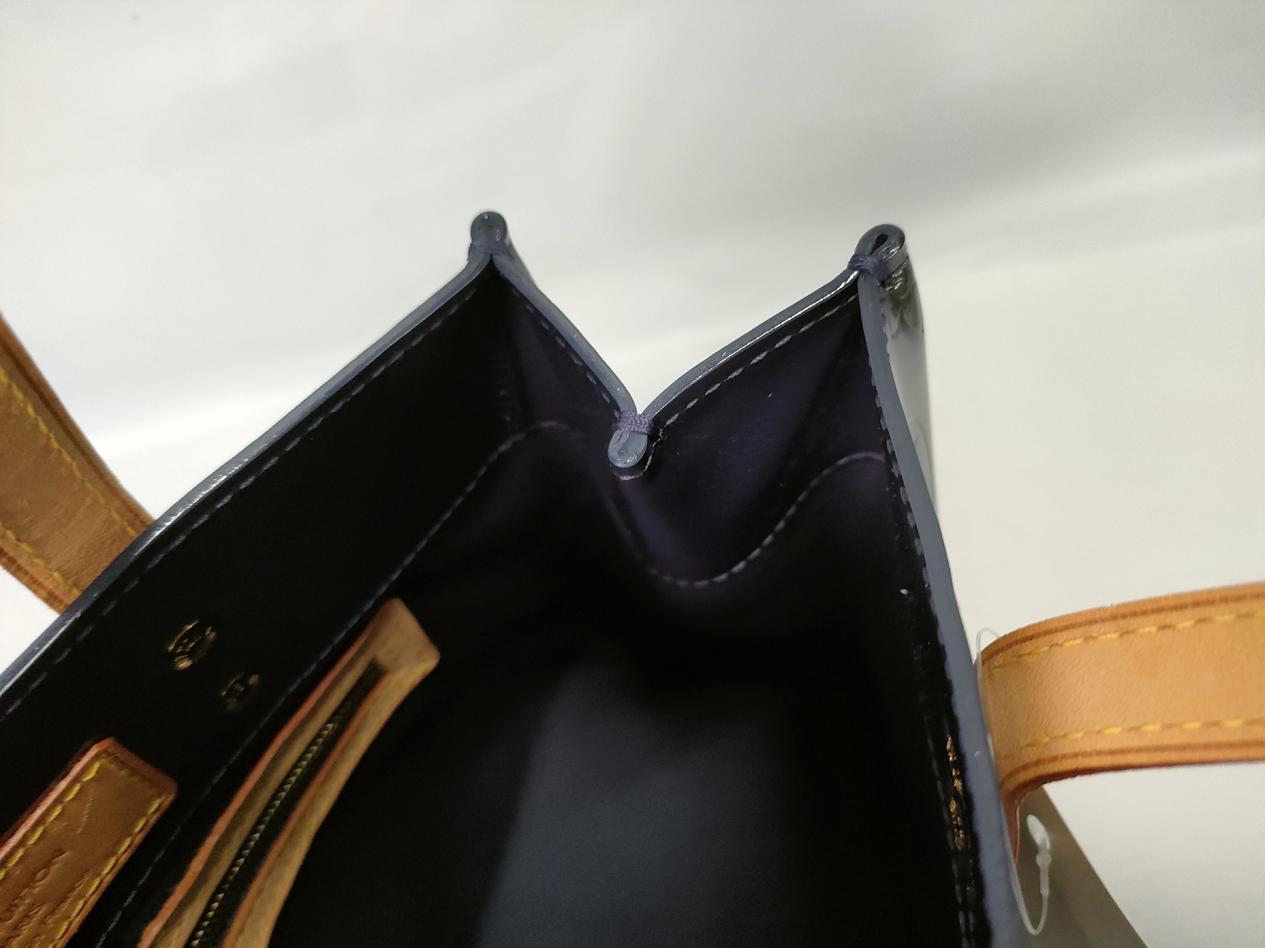 Vernis Lead PM Handbag — view 12