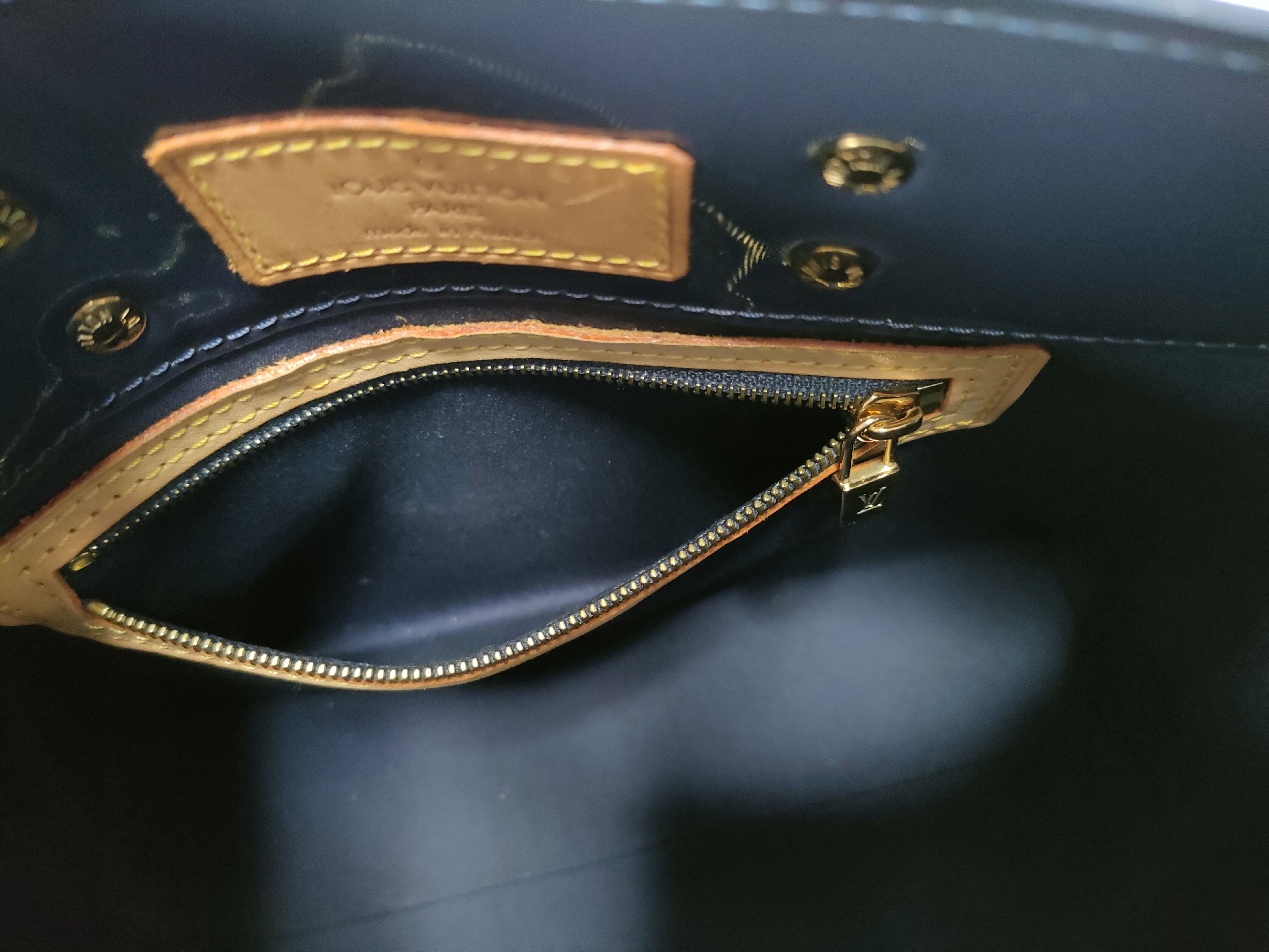 Vernis Lead PM Handbag — view 13
