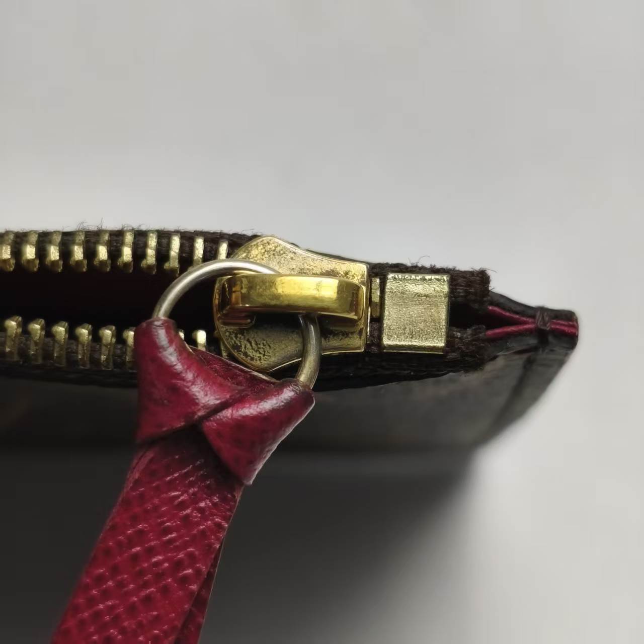 【*Shipped from: China*】LOUIS VUITTON Pochette Felicie PU Shoulder Bag — view 15