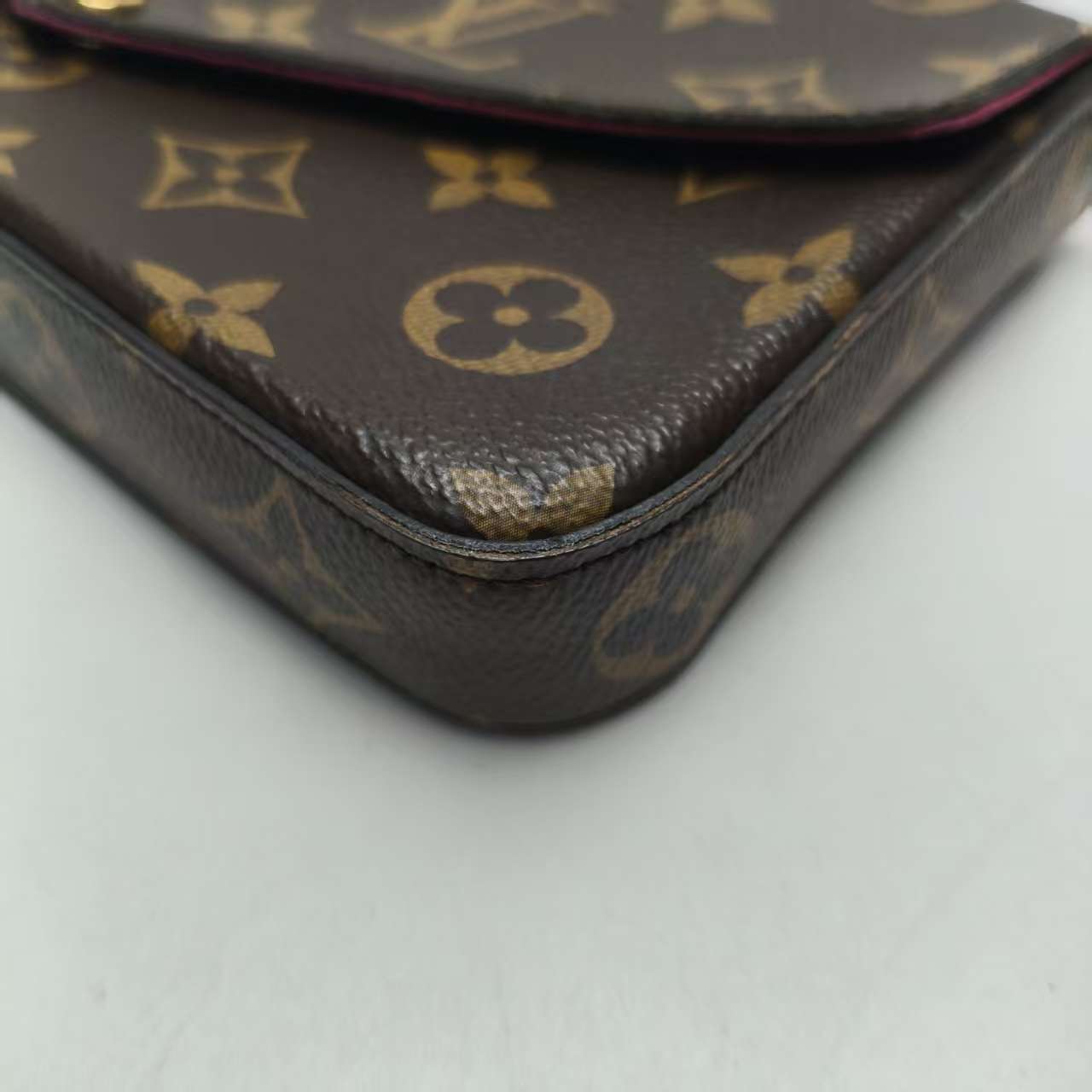 【*Shipped from: China*】LOUIS VUITTON Pochette Felicie PU Shoulder Bag — view 5