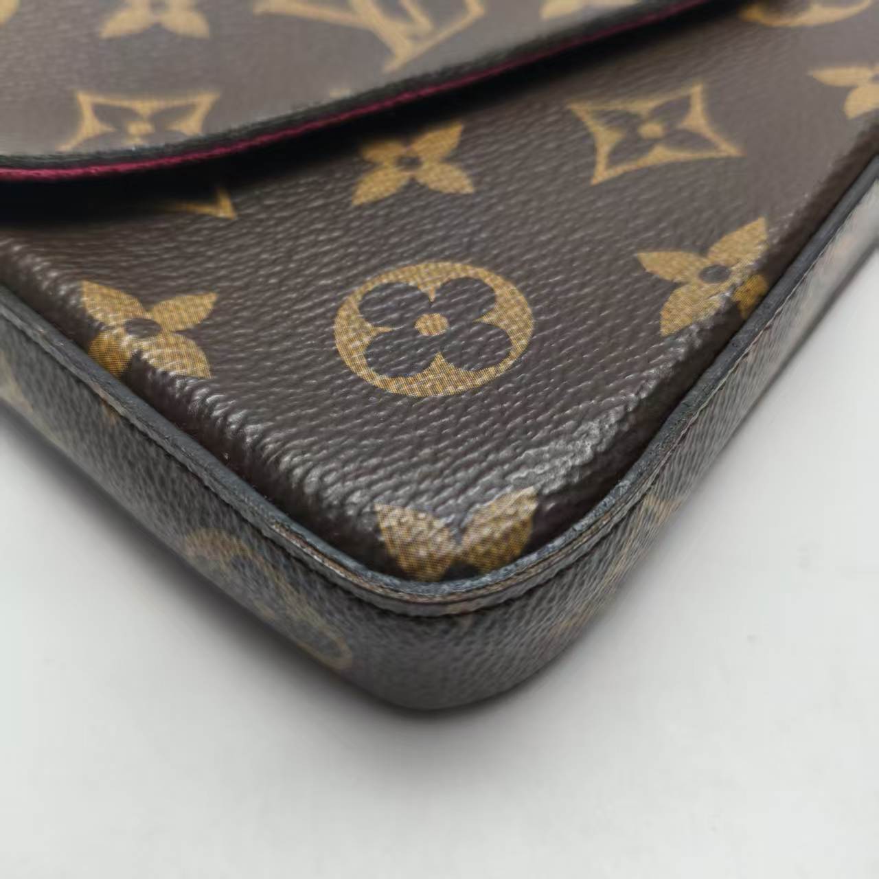 【*Shipped from: China*】LOUIS VUITTON Pochette Felicie PU Shoulder Bag — view 6