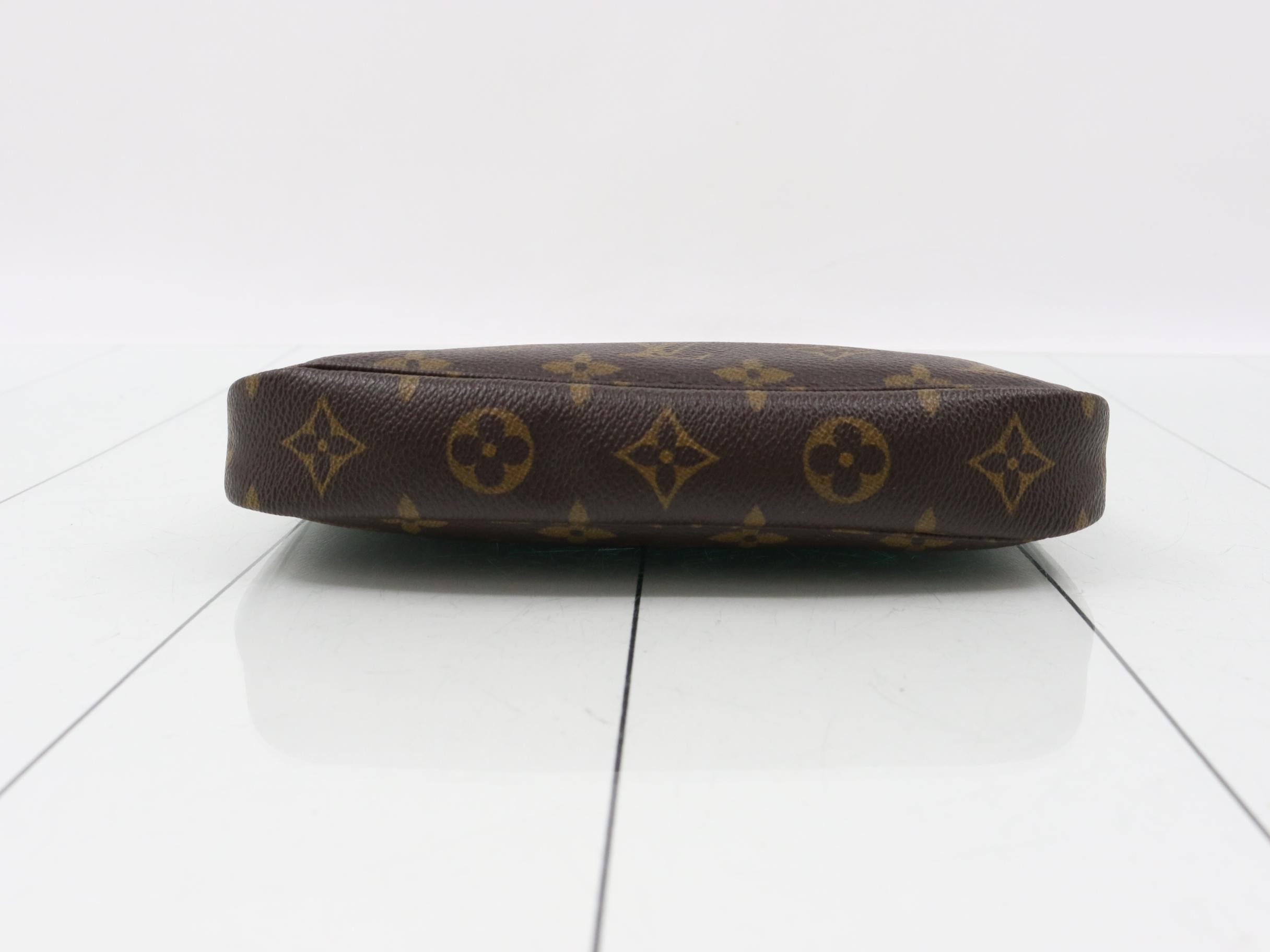 Accessoires Monogram Brown Handbag — view 3