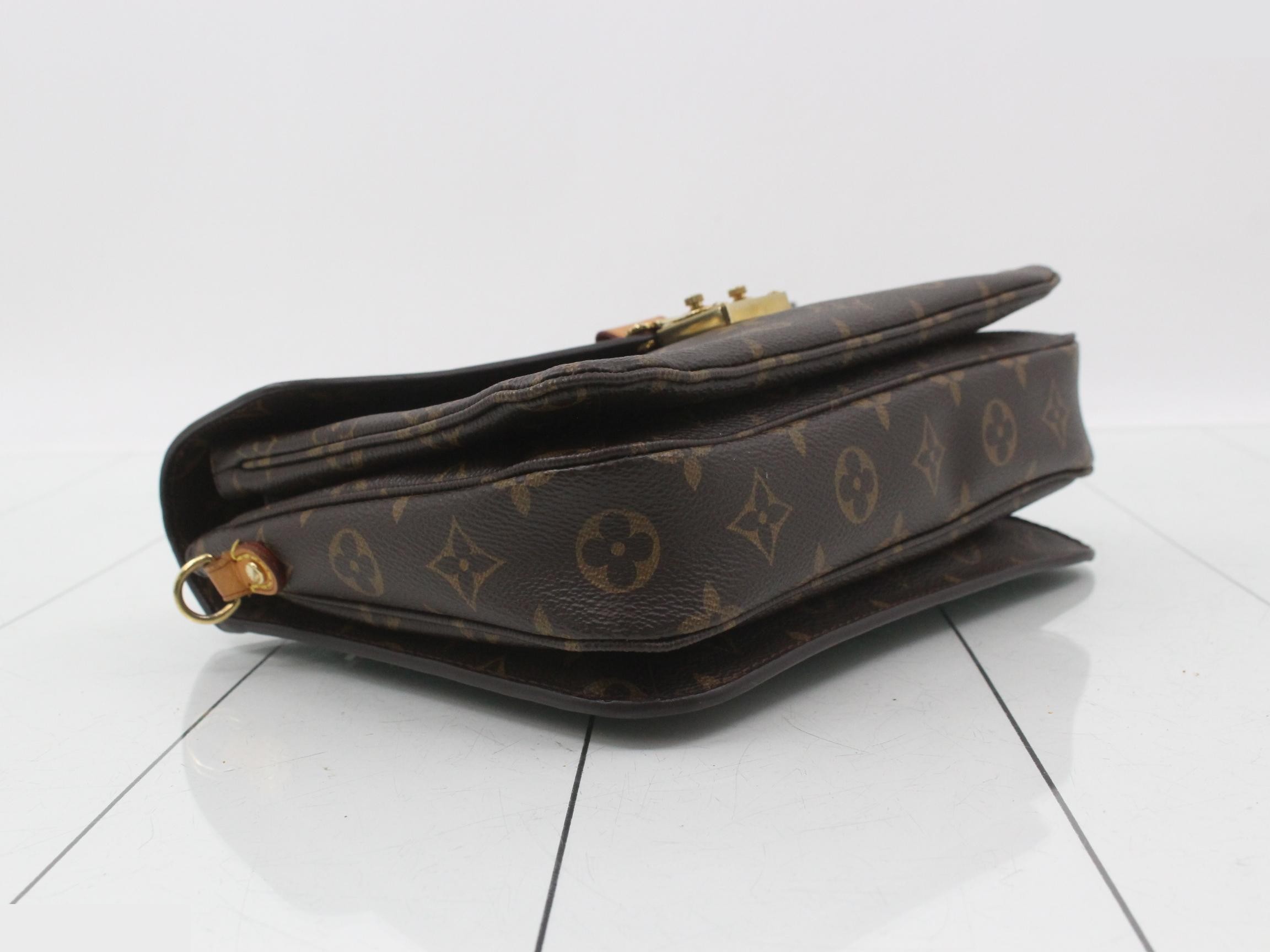 handbag — view 5