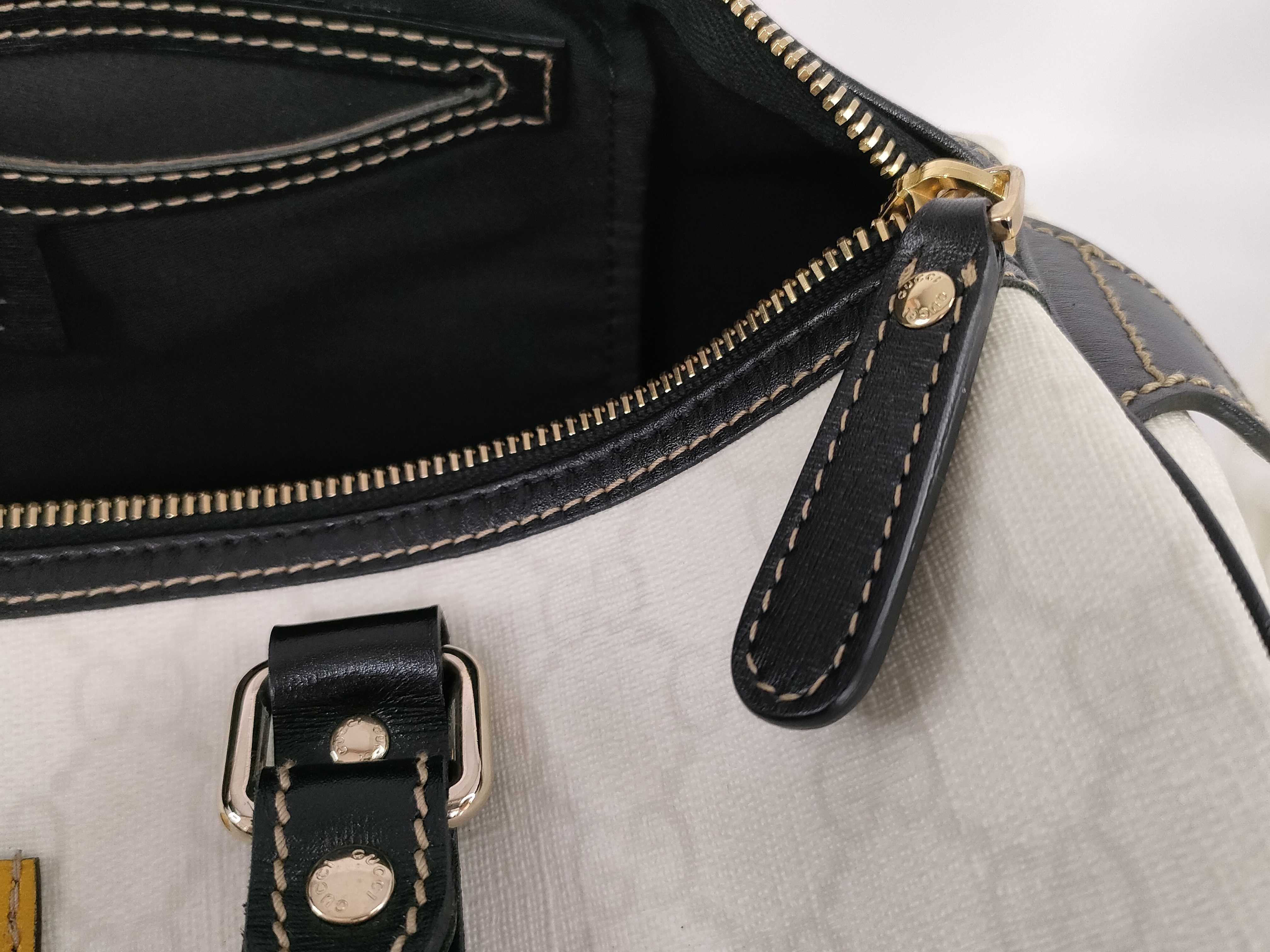 GG Supreme Handbag — view 13