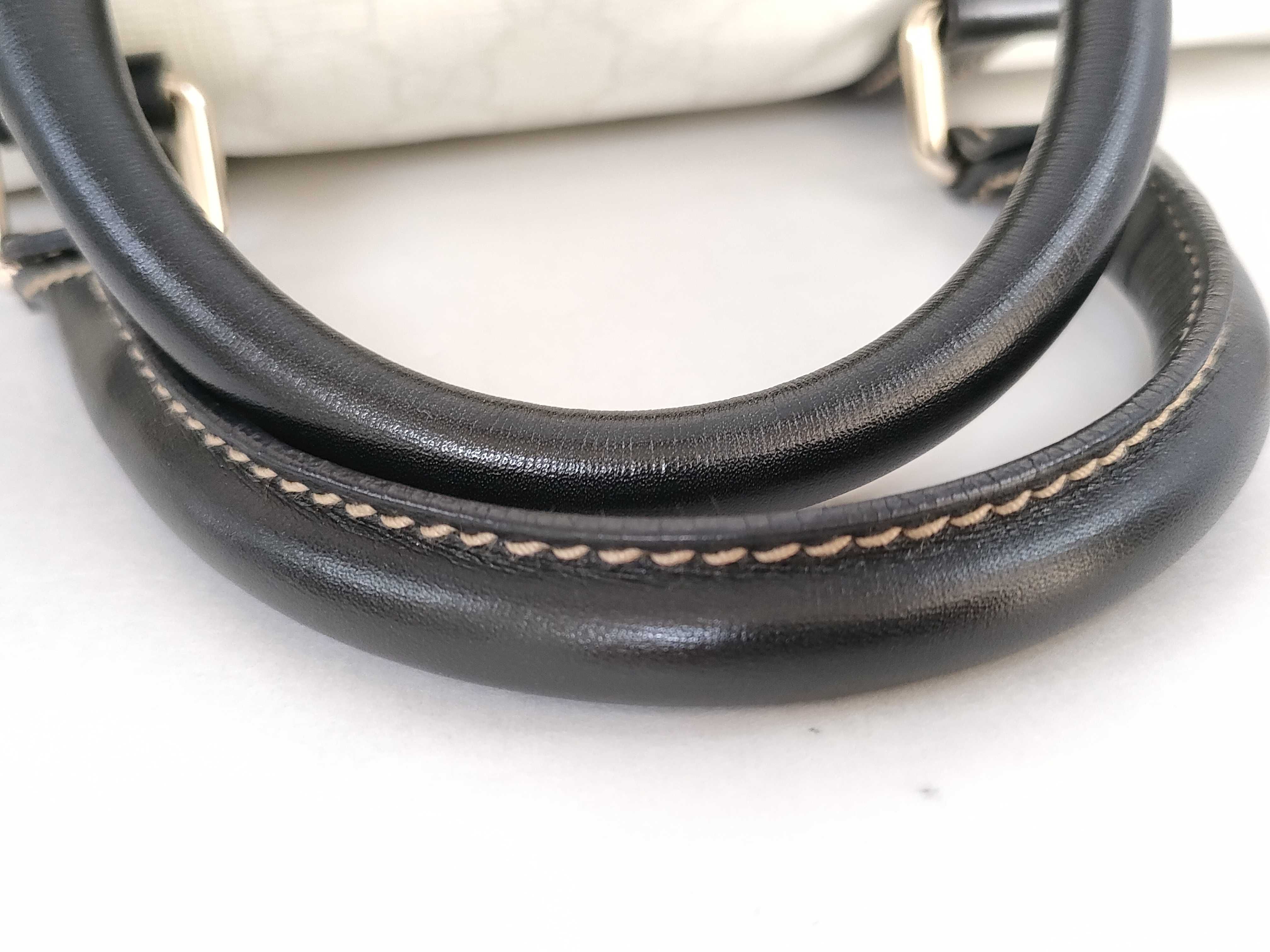 GG Supreme Handbag — view 4