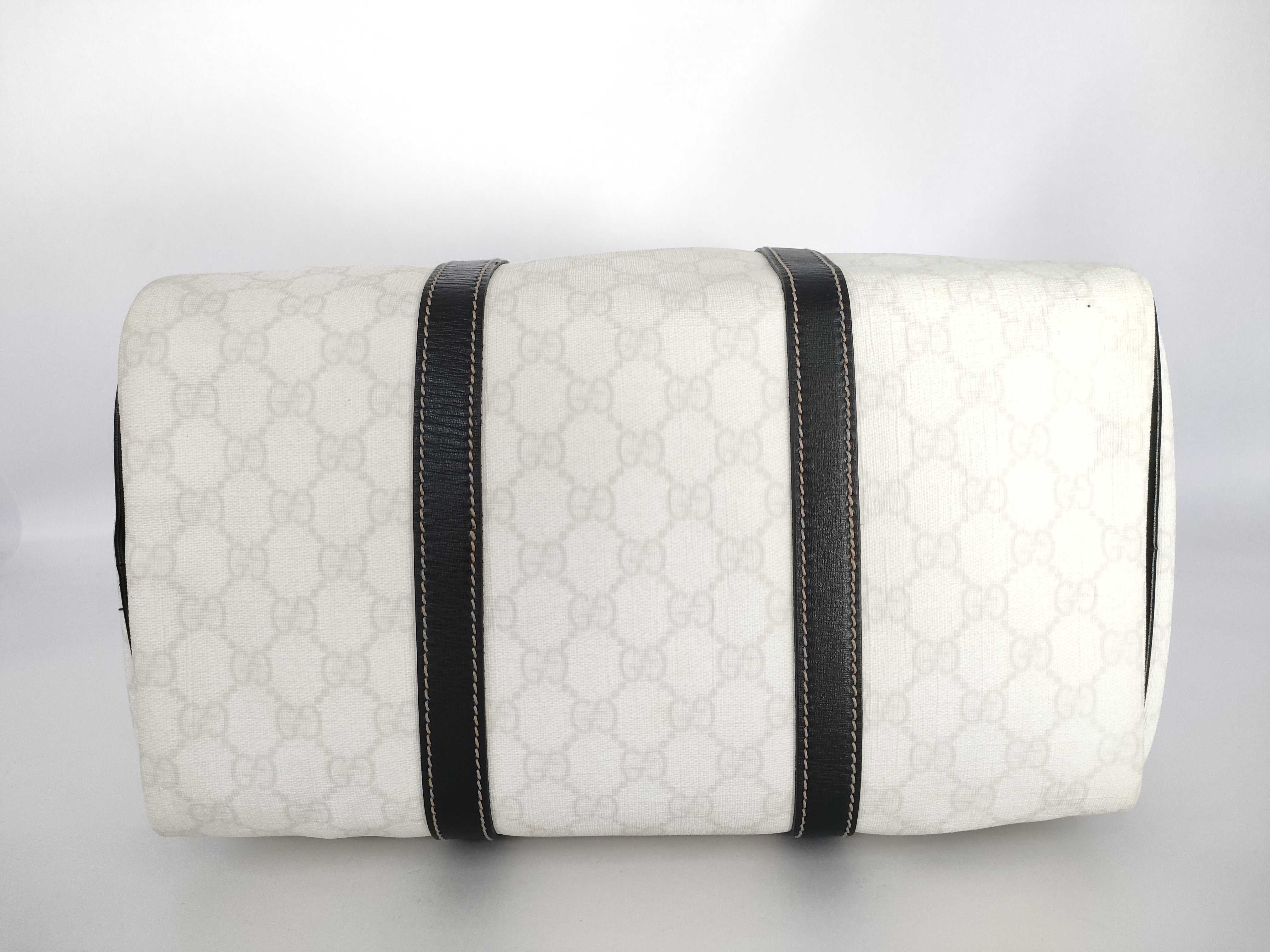 GG Supreme Handbag — view 7