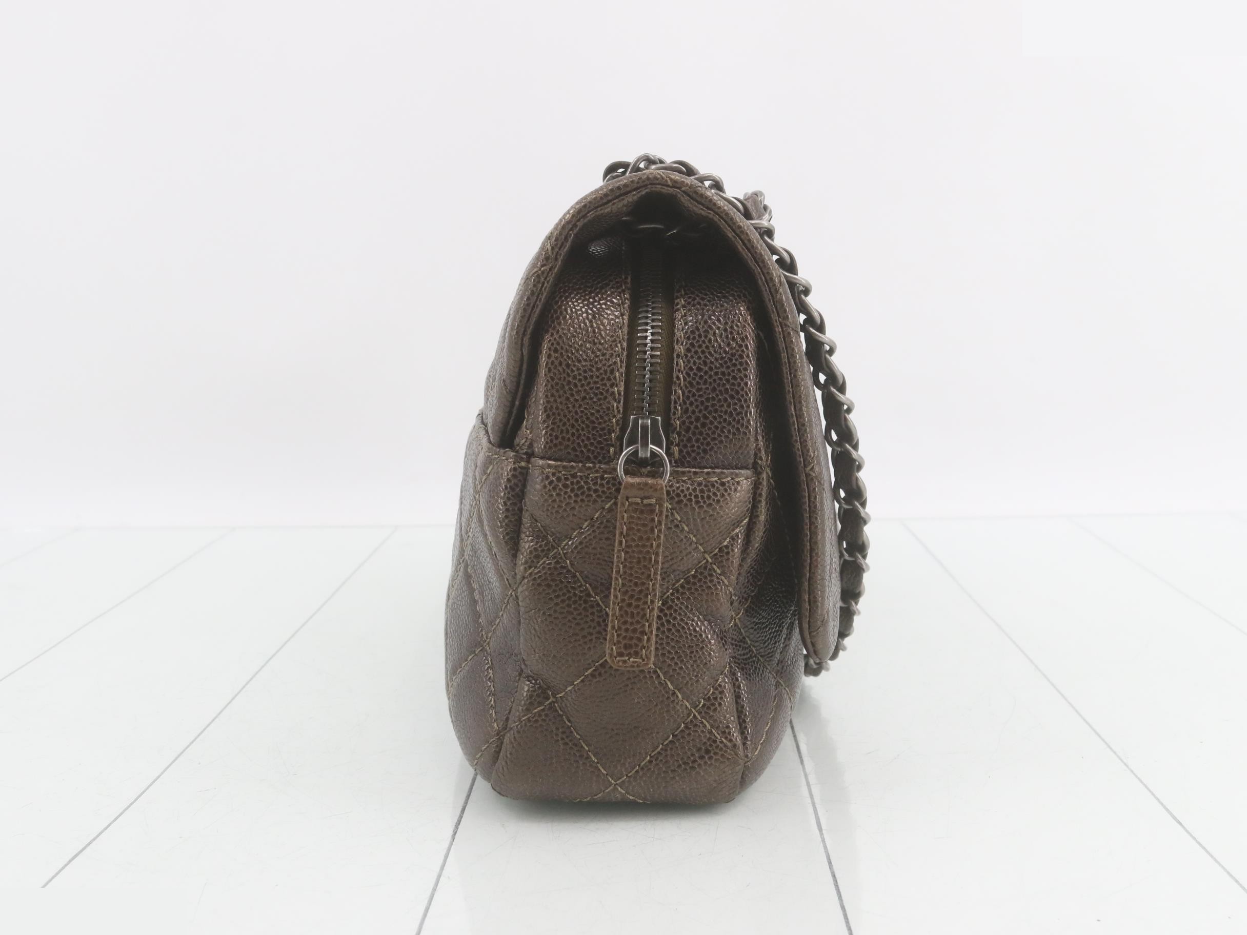 Matelassé Caviar Skin Coco Mark Double Chain Shoulder Bag — view 4