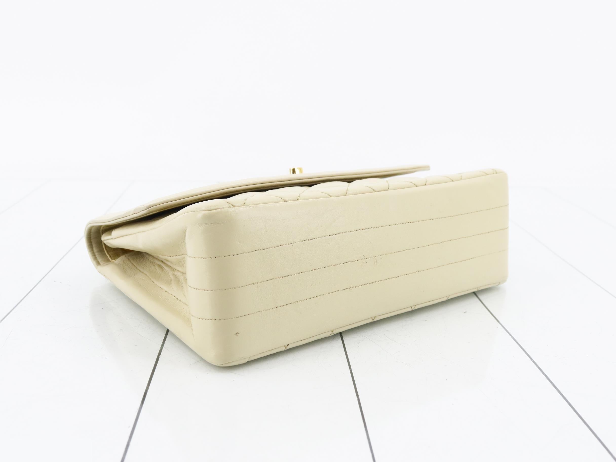Matelassé Single Flap Chain Shoulder Bag — view 5