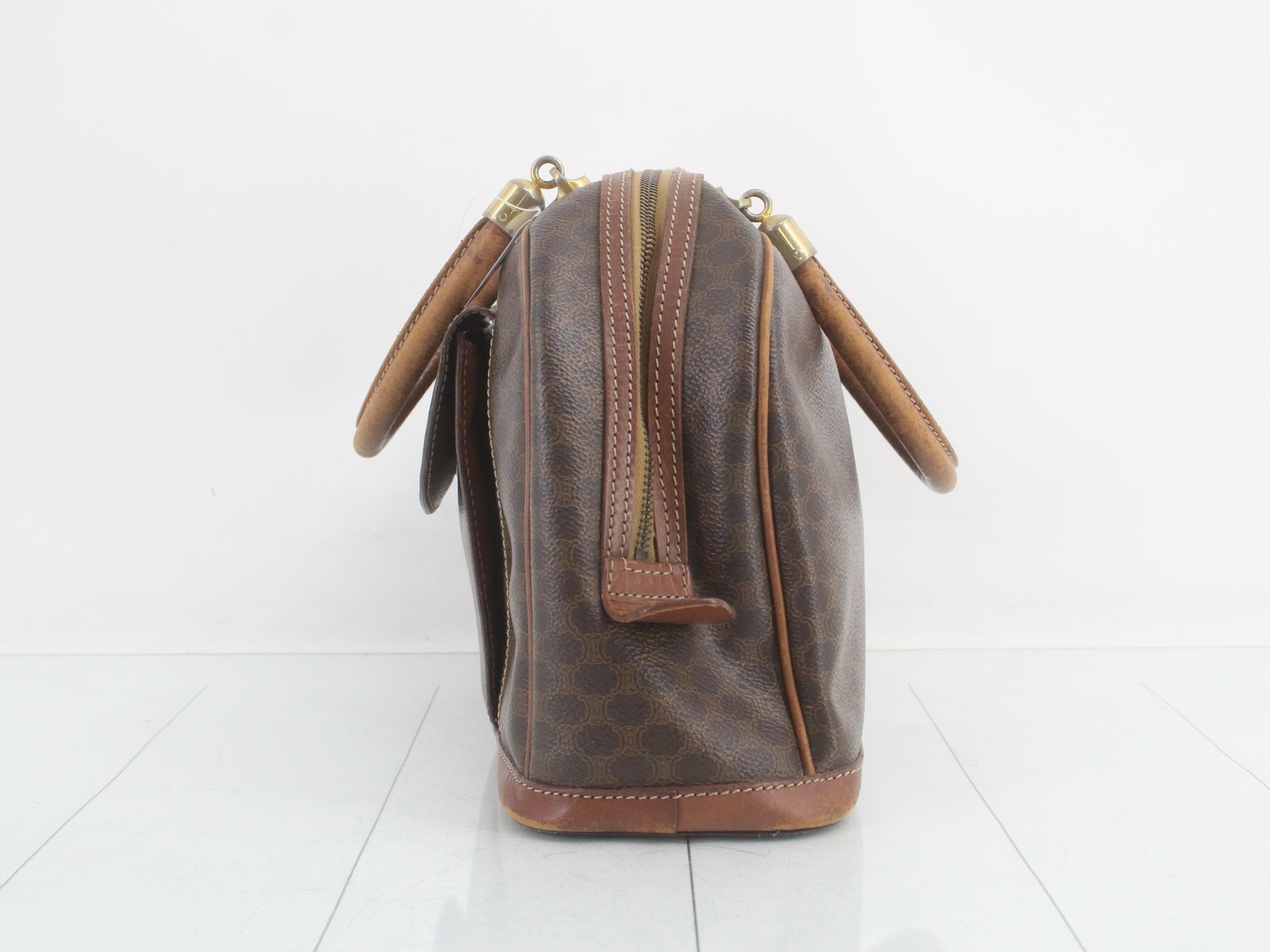 handbag — view 3
