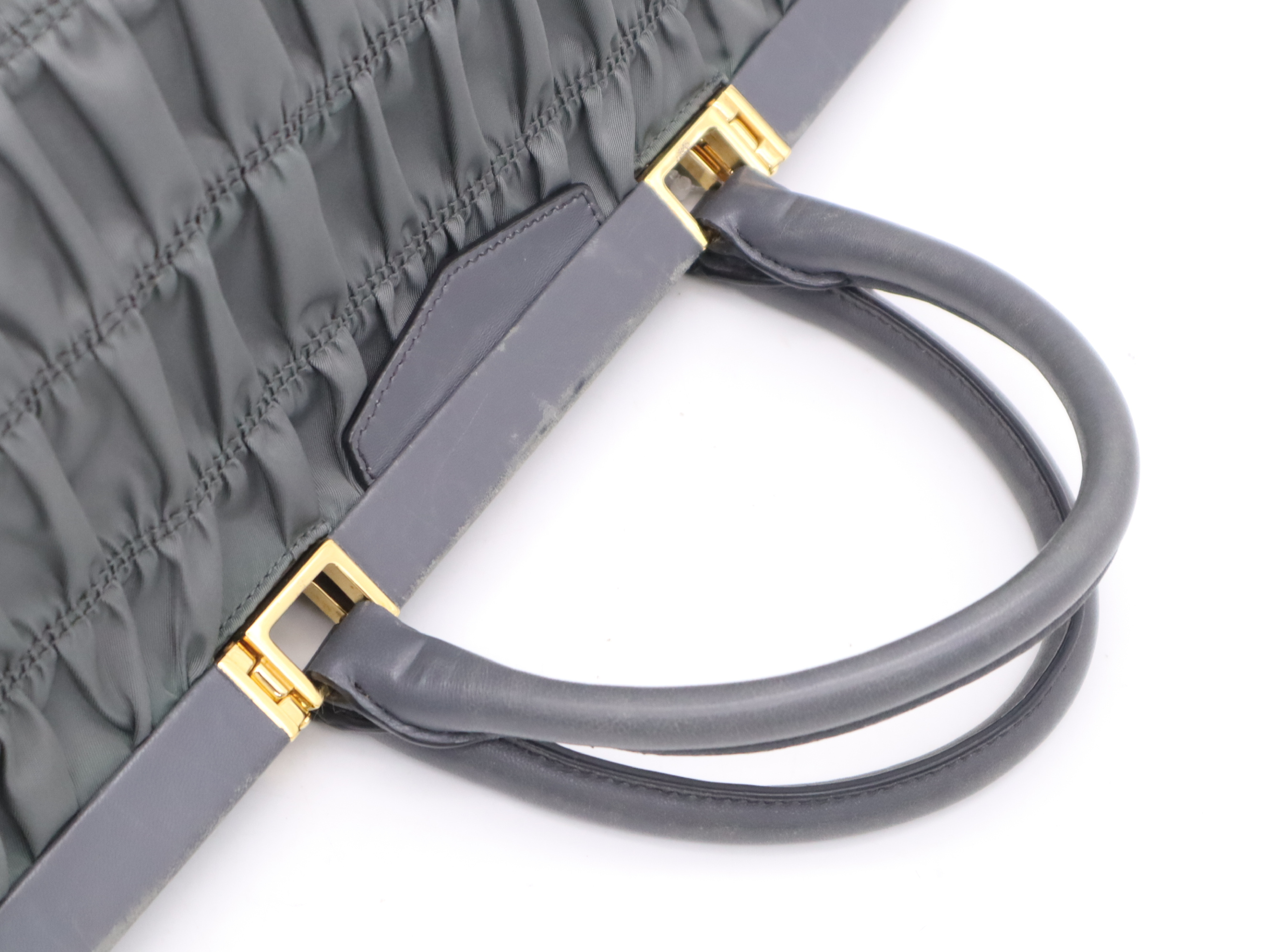 B2803Z Tessuto 2-way Handbag, Gray, Gold Hardware, Shoulder Strap, Card Holder. — view 6